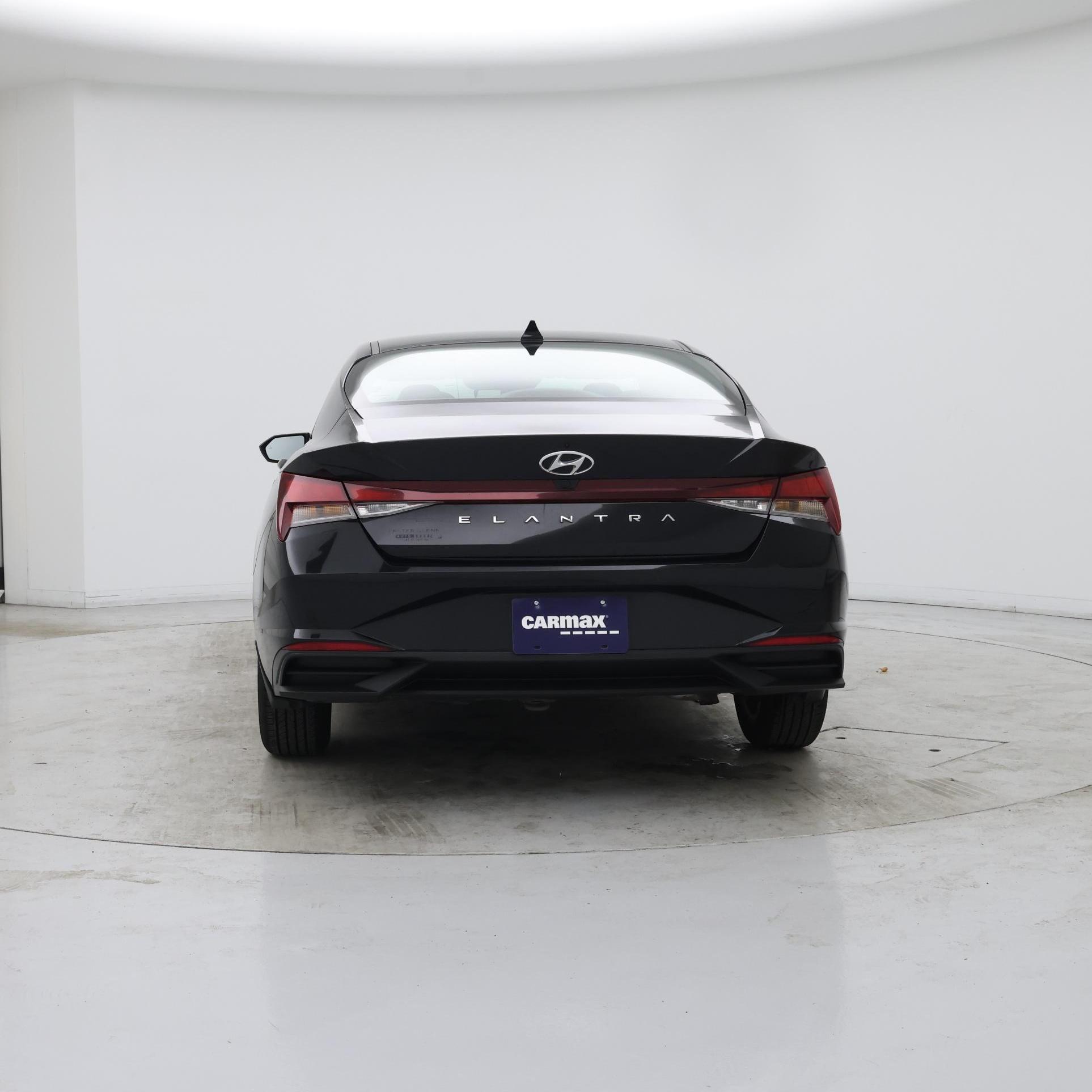 Thumbnail: 2023 Hyundai Elantra - 6