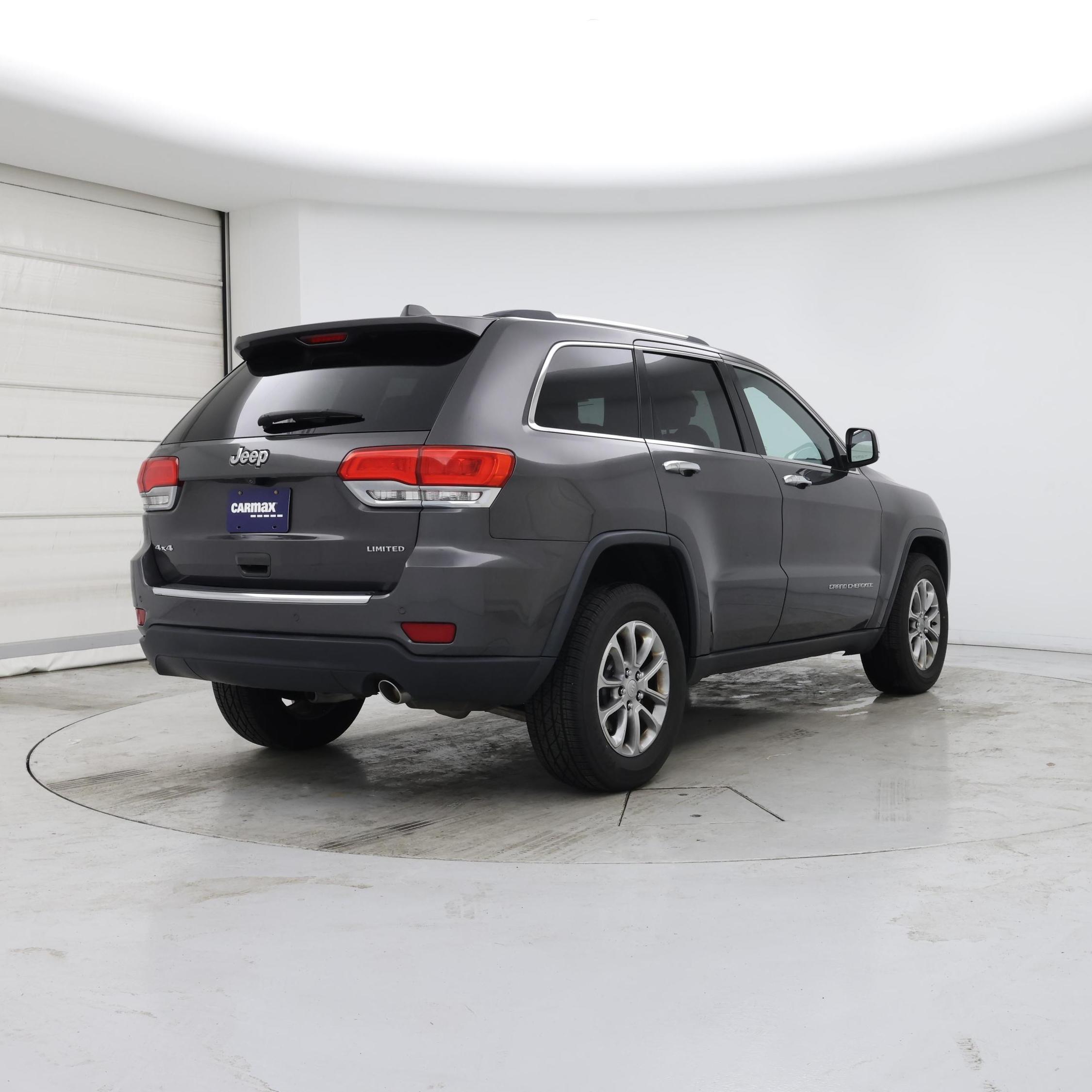 Thumbnail: 2015 Jeep Grand Cherokee - 8