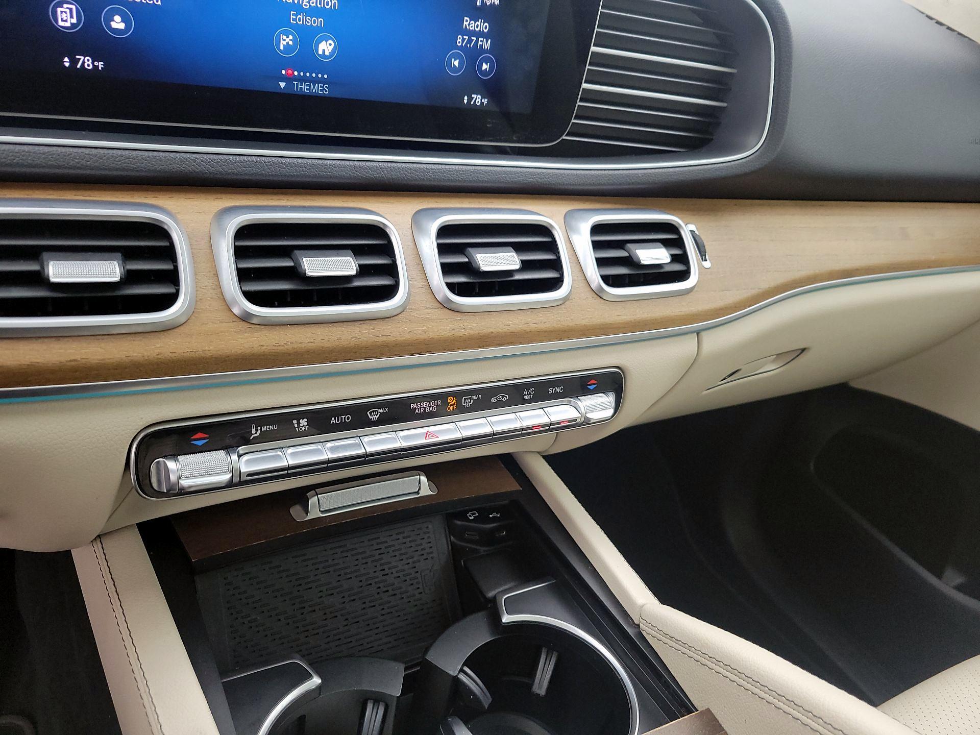 Thumbnail: 2021 Mercedes-Benz GLE - 16