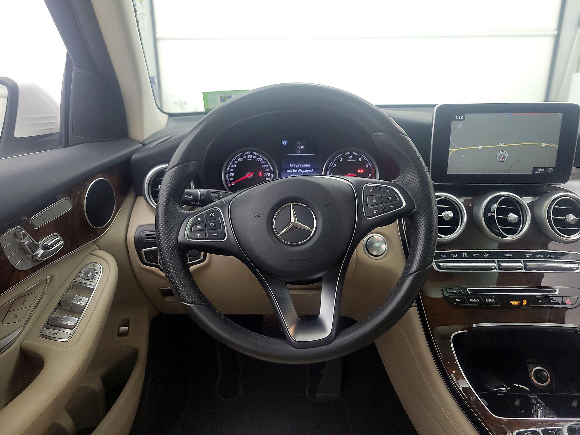 Thumbnail: 2016 Mercedes-Benz GLC - 10