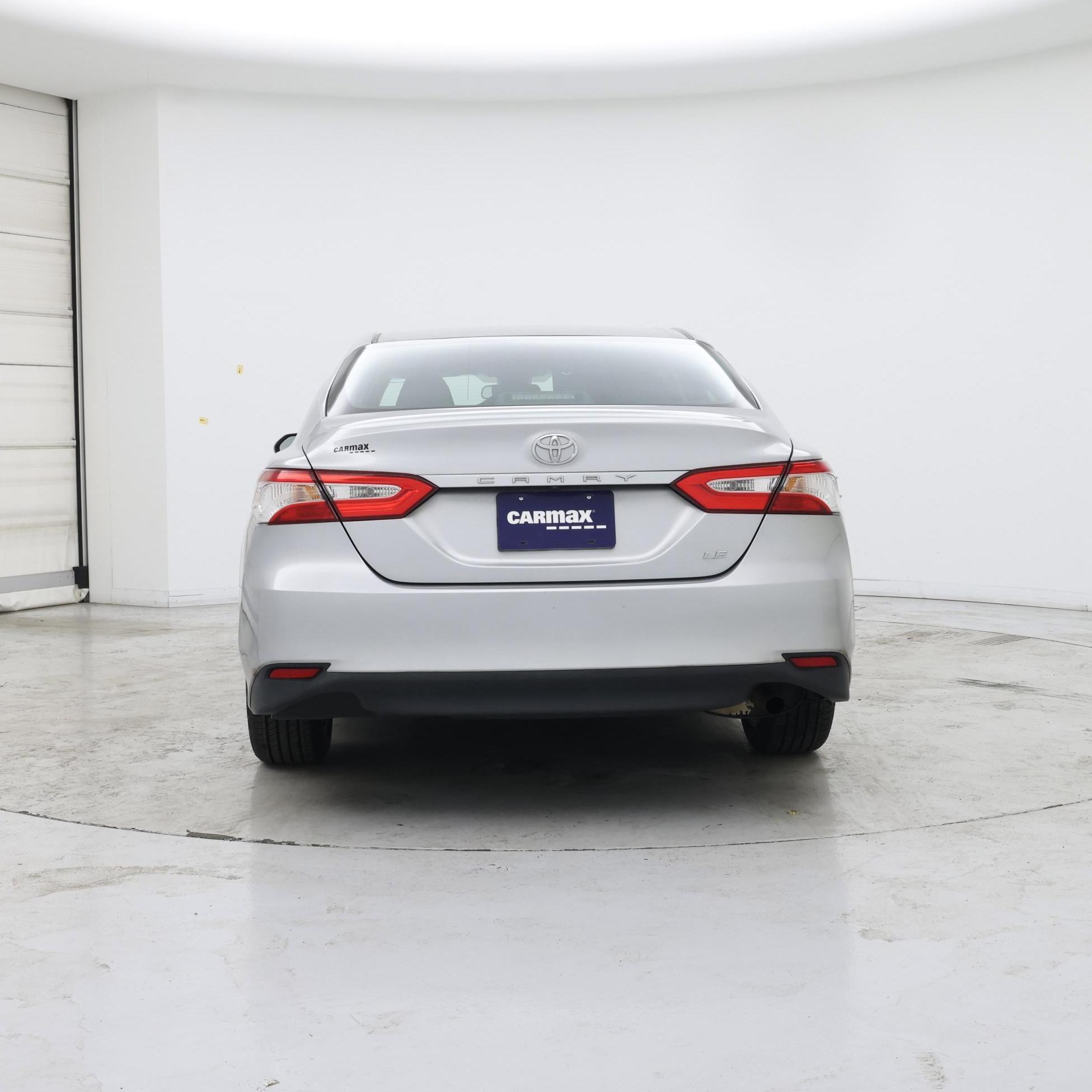 Thumbnail: 2018 Toyota Camry - 6