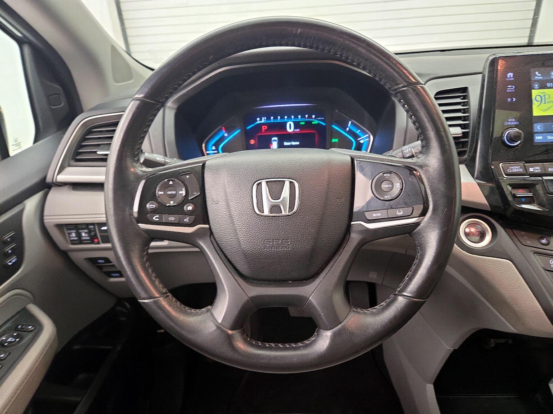 Thumbnail: 2020 Honda Odyssey - 10
