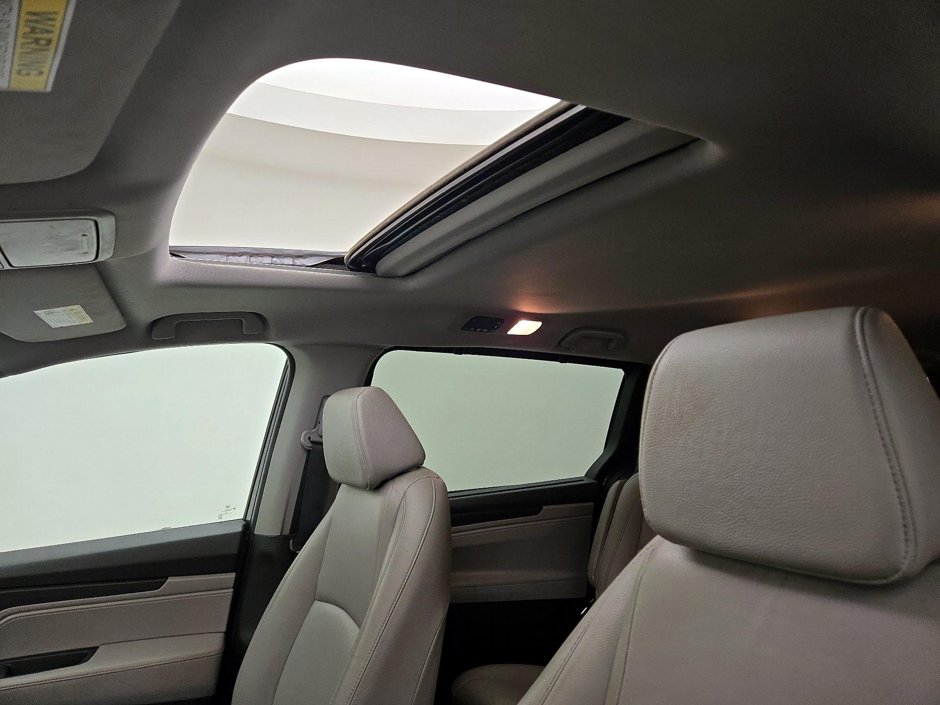 Thumbnail: 2020 Honda Odyssey - 19