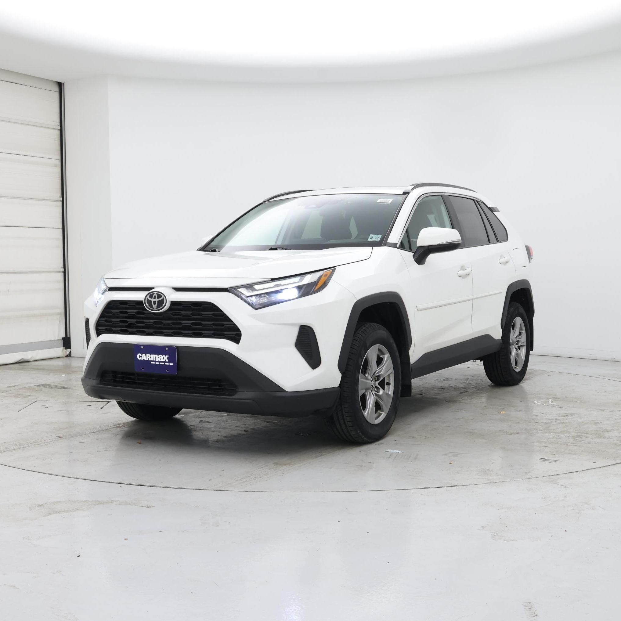 Thumbnail: 2022 Toyota RAV4 - 4