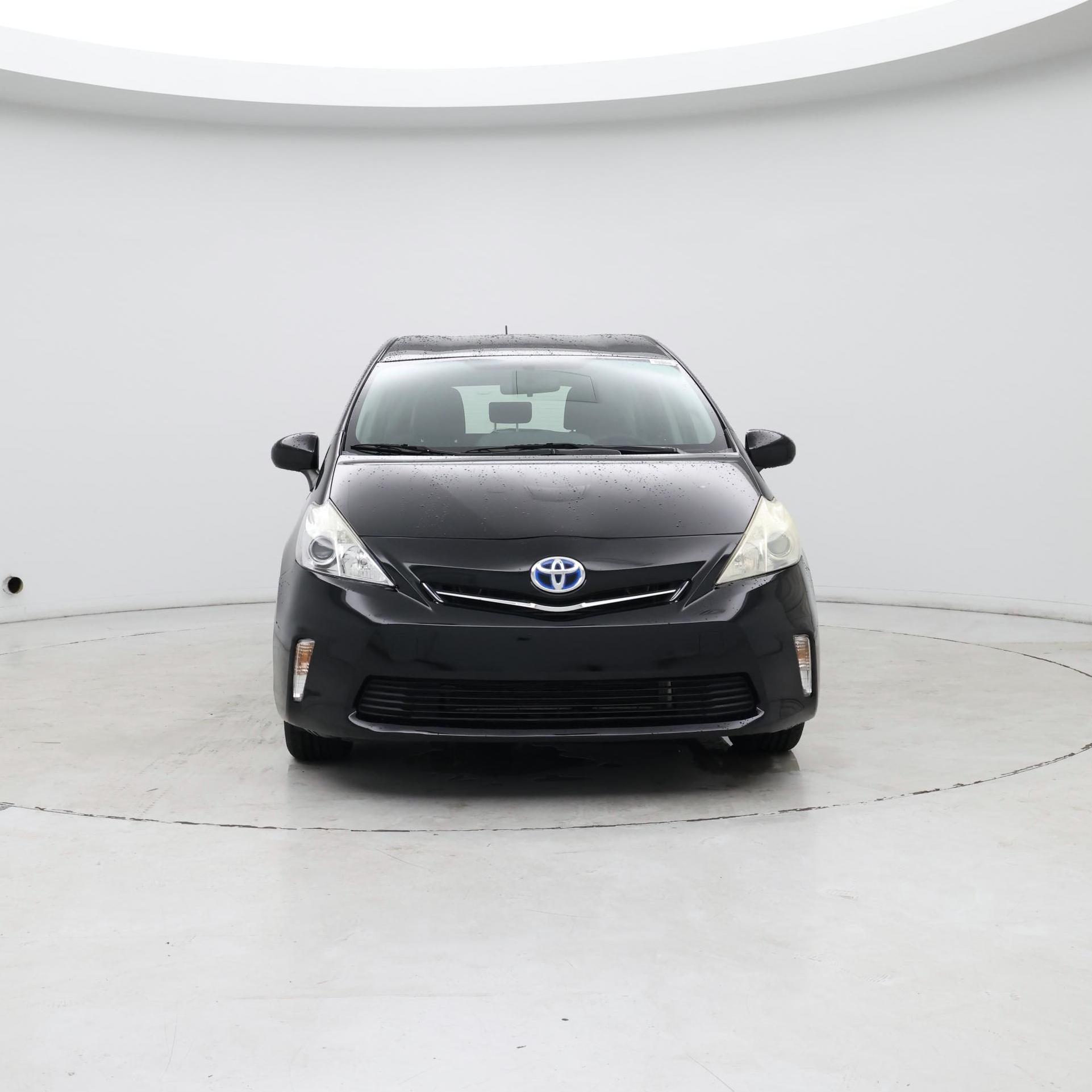 Thumbnail: 2013 Toyota Prius v - 5