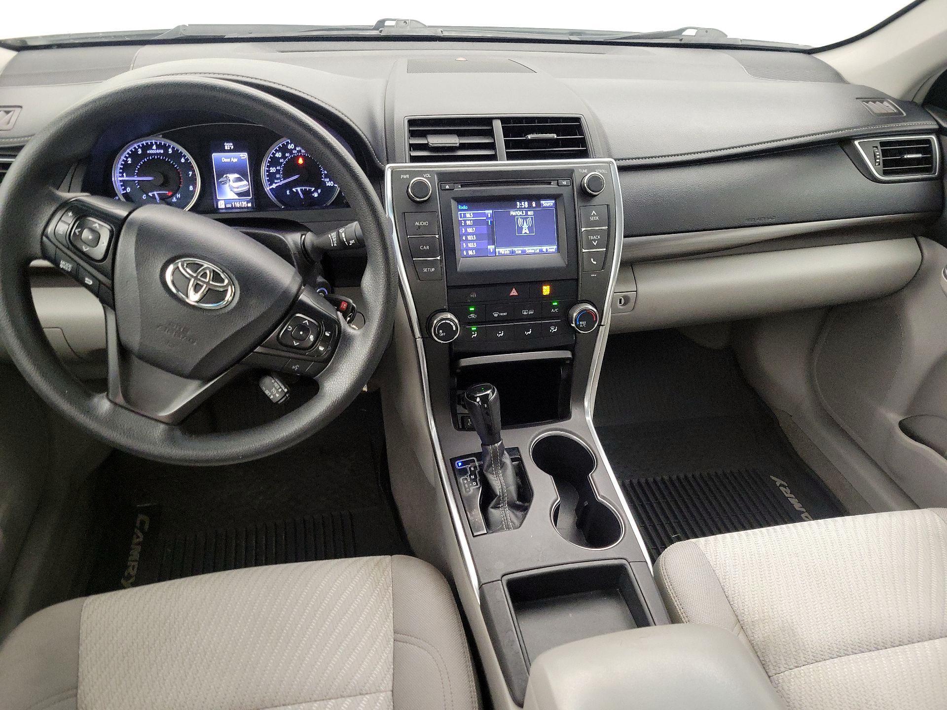 Thumbnail: 2016 Toyota Camry - 9