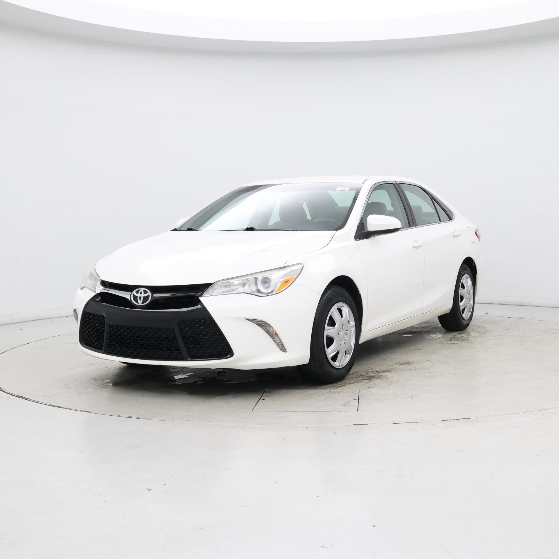 Thumbnail: 2016 Toyota Camry - 4