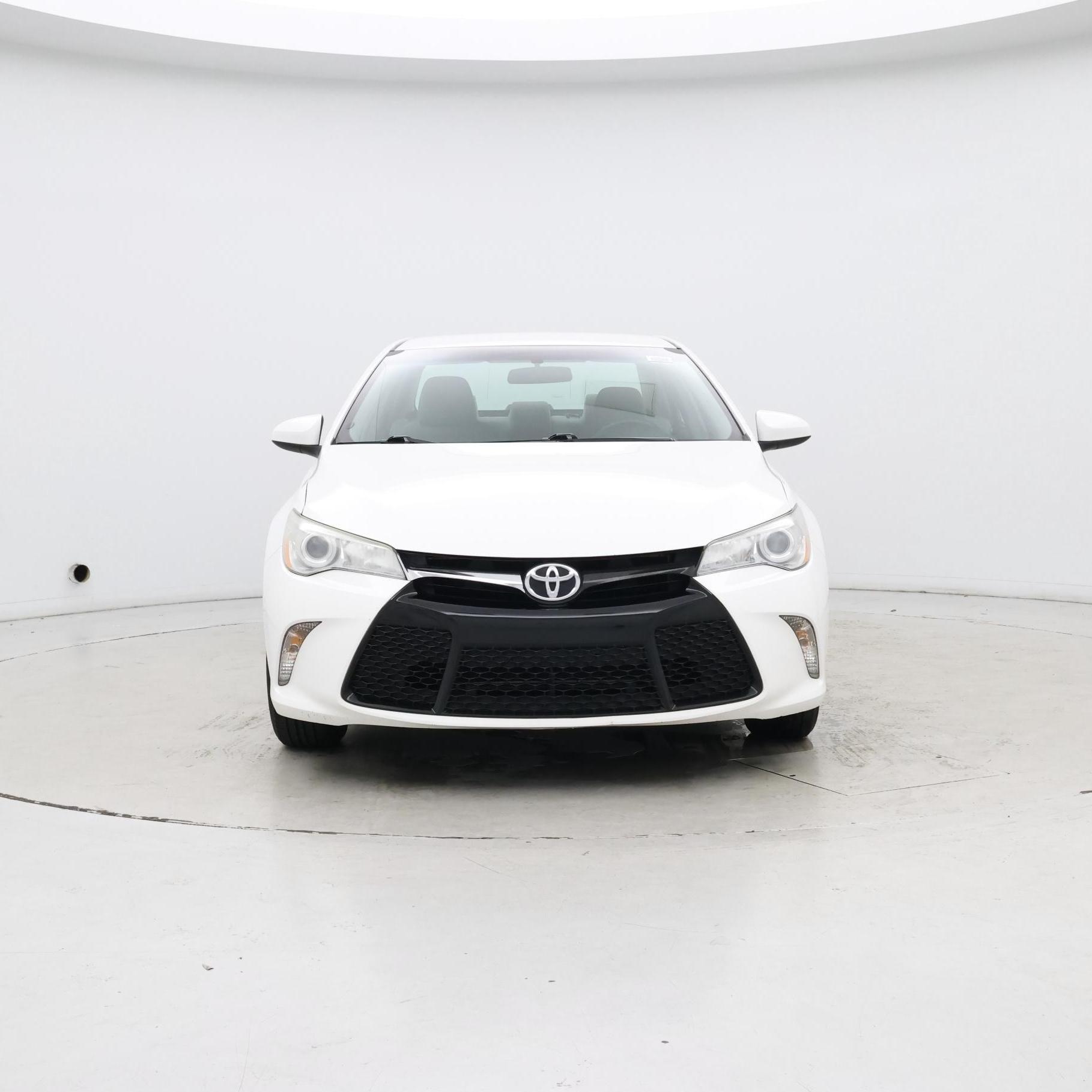 Thumbnail: 2016 Toyota Camry - 5