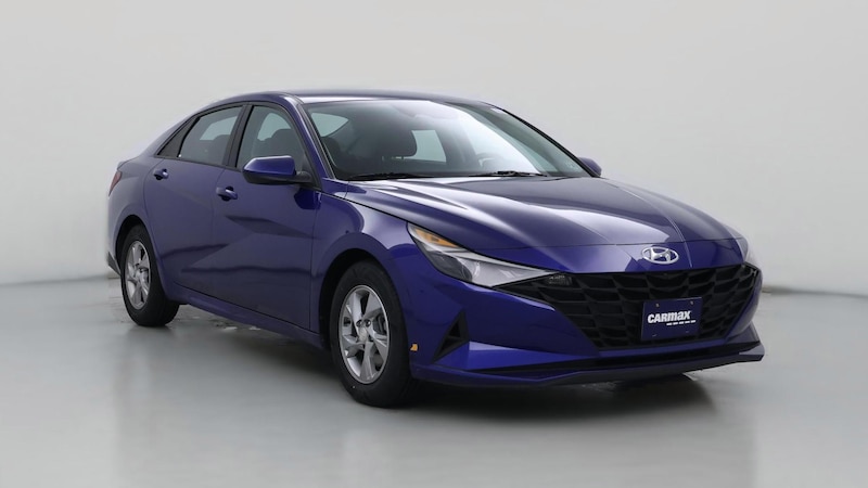 2021 Hyundai Elantra SE Hero Image