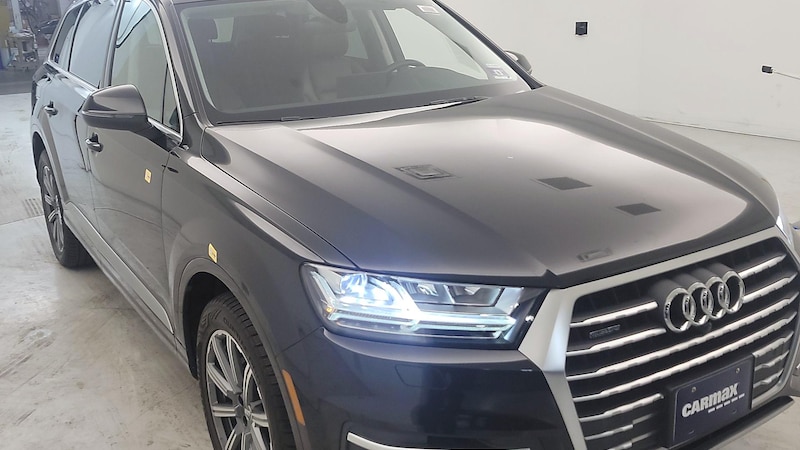 2019 Audi Q7 Premium Plus Hero Image