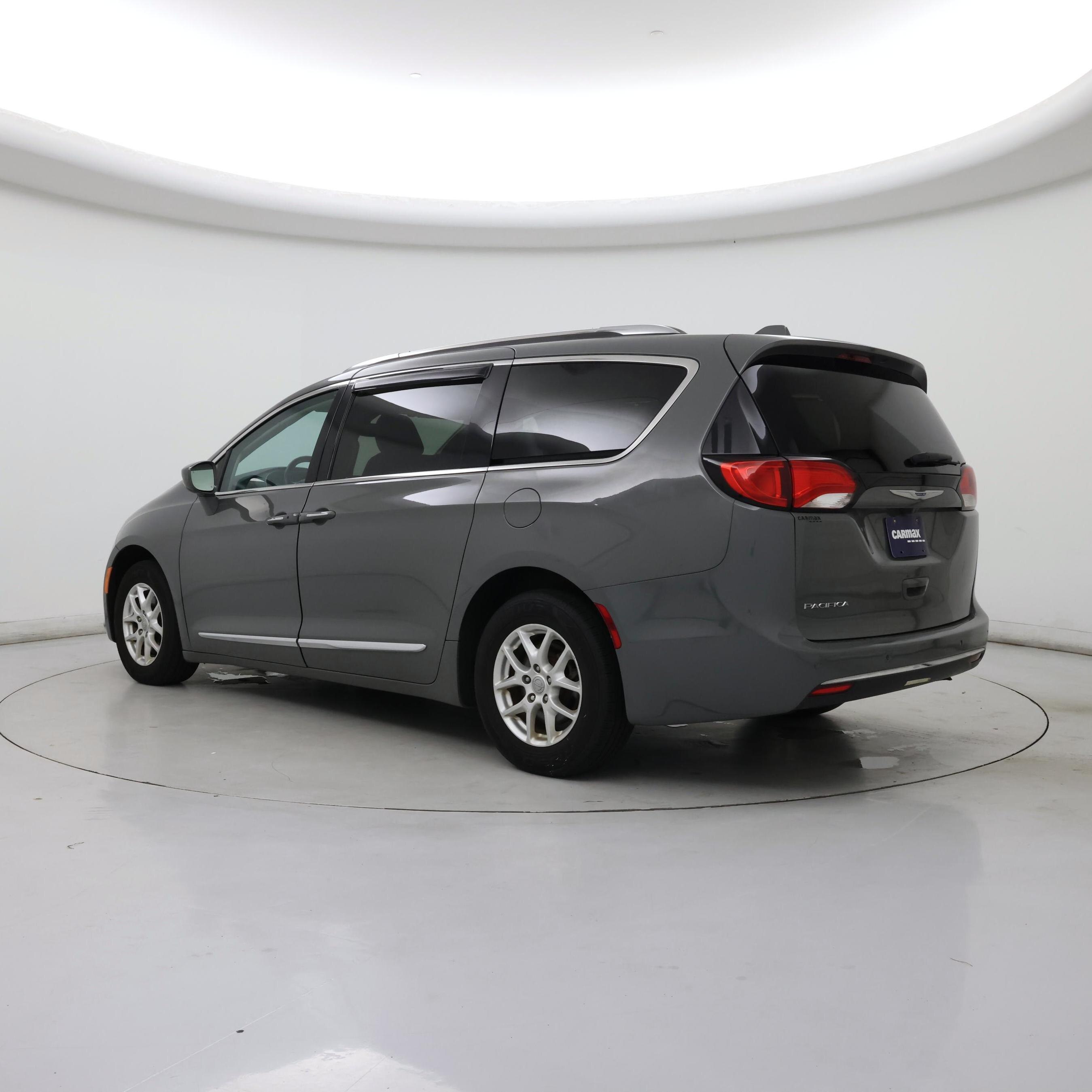Thumbnail: 2020 Chrysler Pacifica - 2