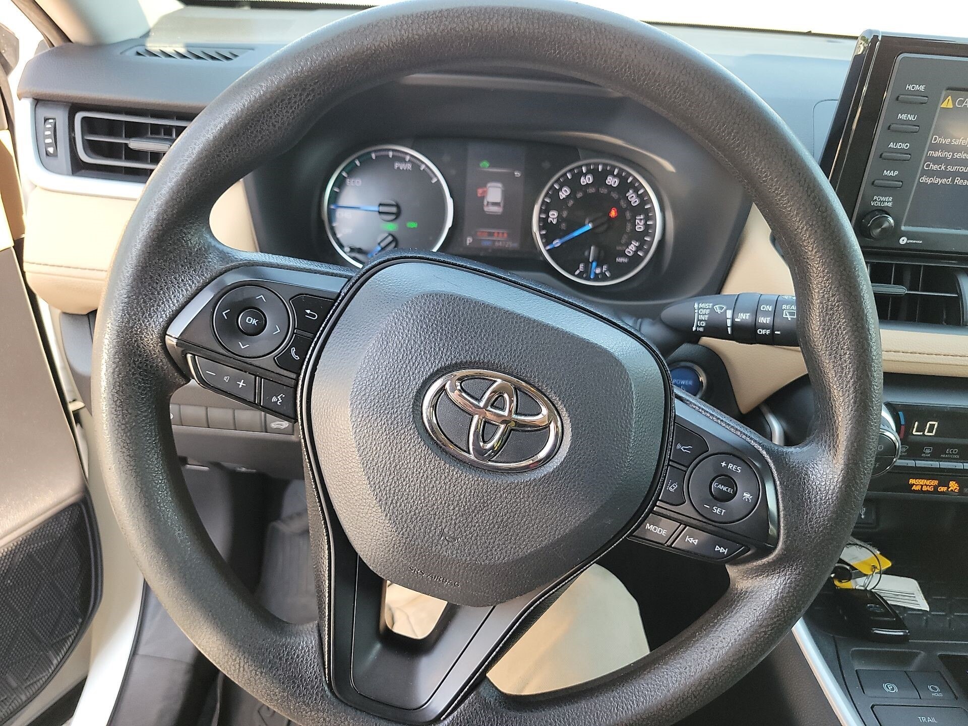 Thumbnail: 2021 Toyota RAV4 - 10