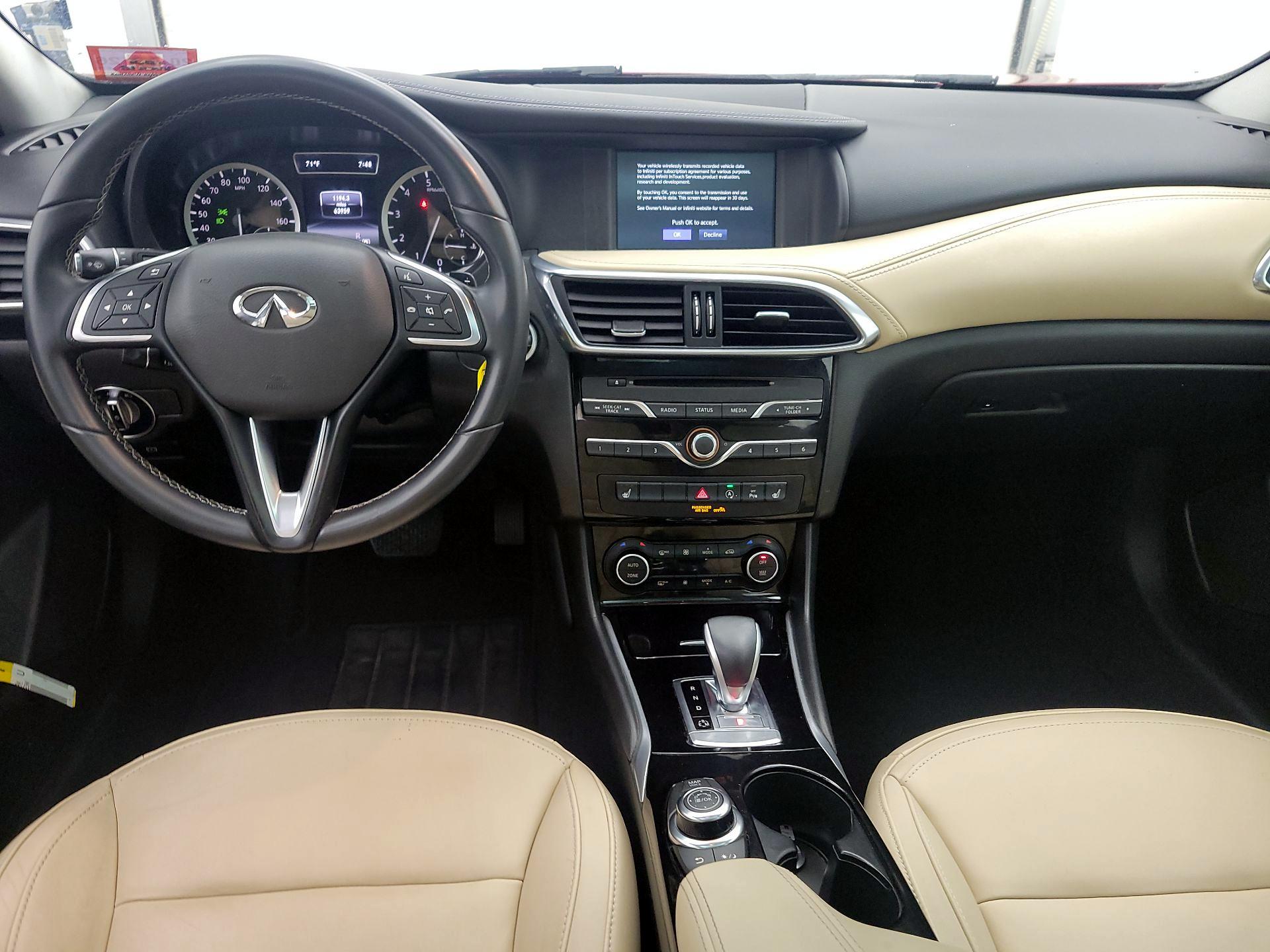 Thumbnail: 2018 INFINITI QX30 - 9