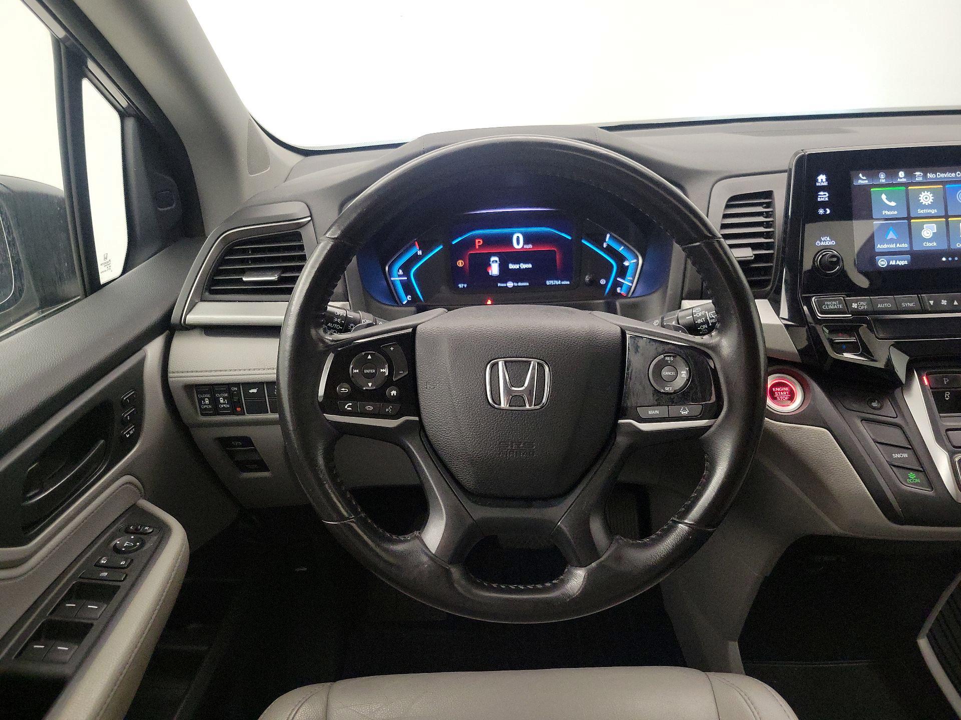 Thumbnail: 2018 Honda Odyssey - 10