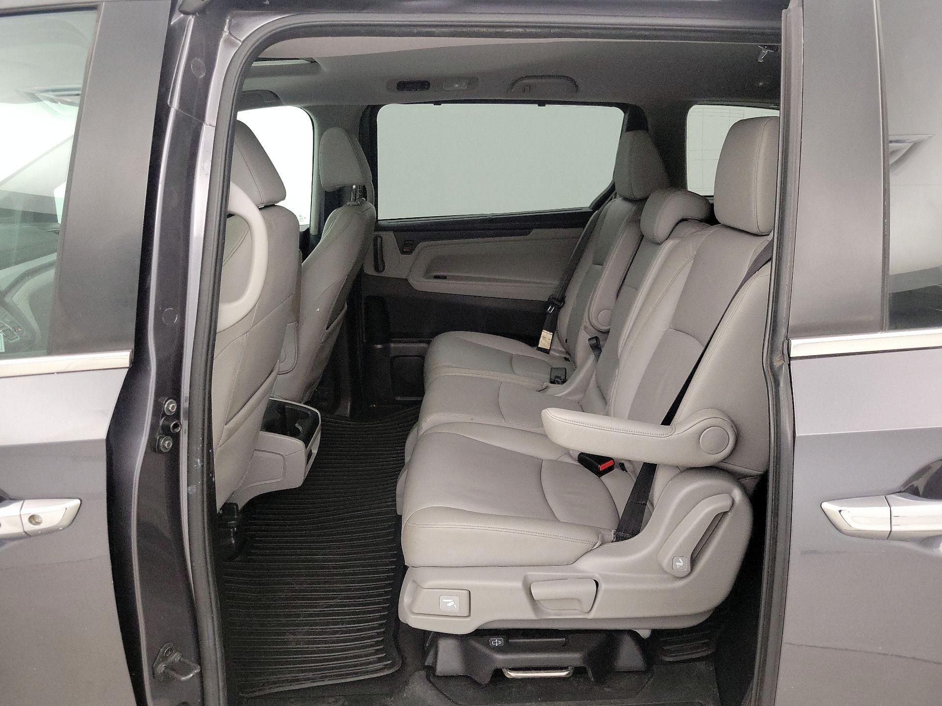 Thumbnail: 2018 Honda Odyssey - 20