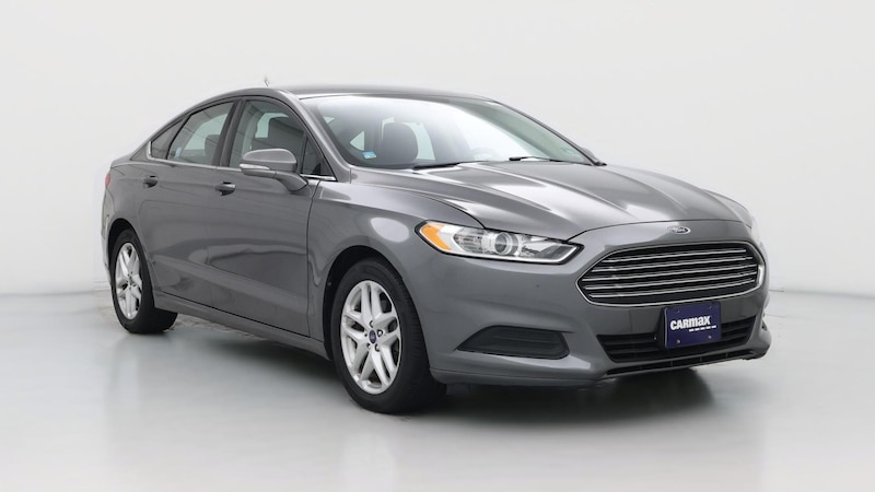 2014 Ford Fusion SE Hero Image