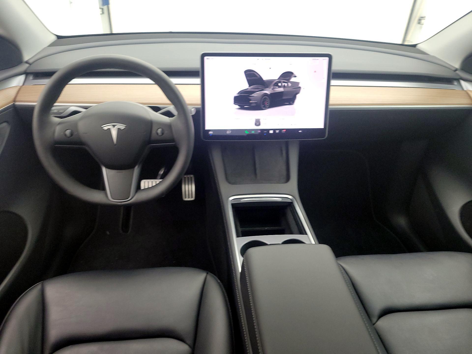 Thumbnail: 2023 Tesla Model Y - 9