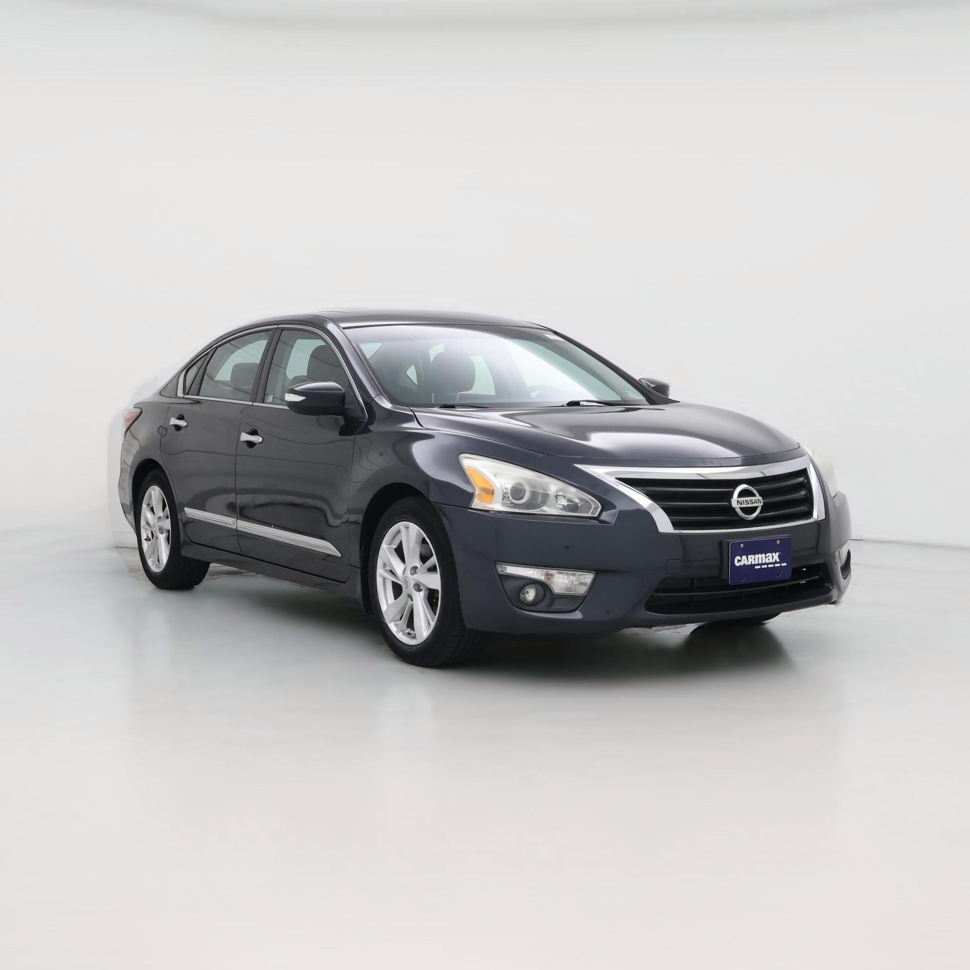 Thumbnail: 2015 Nissan Altima - 1