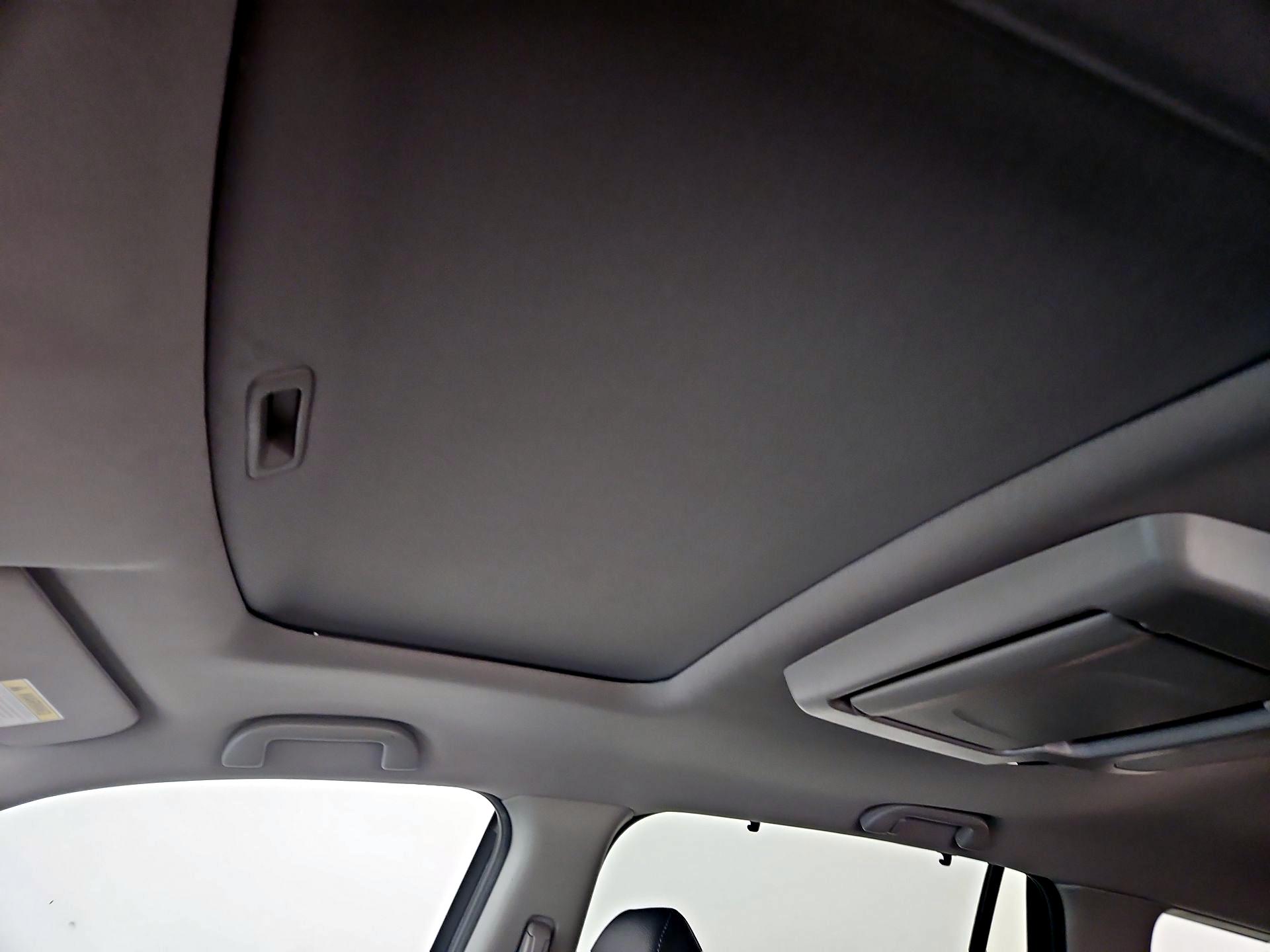 Thumbnail: 2020 Honda Pilot - 19