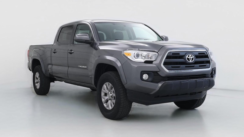 2016 Toyota Tacoma SR5 Hero Image