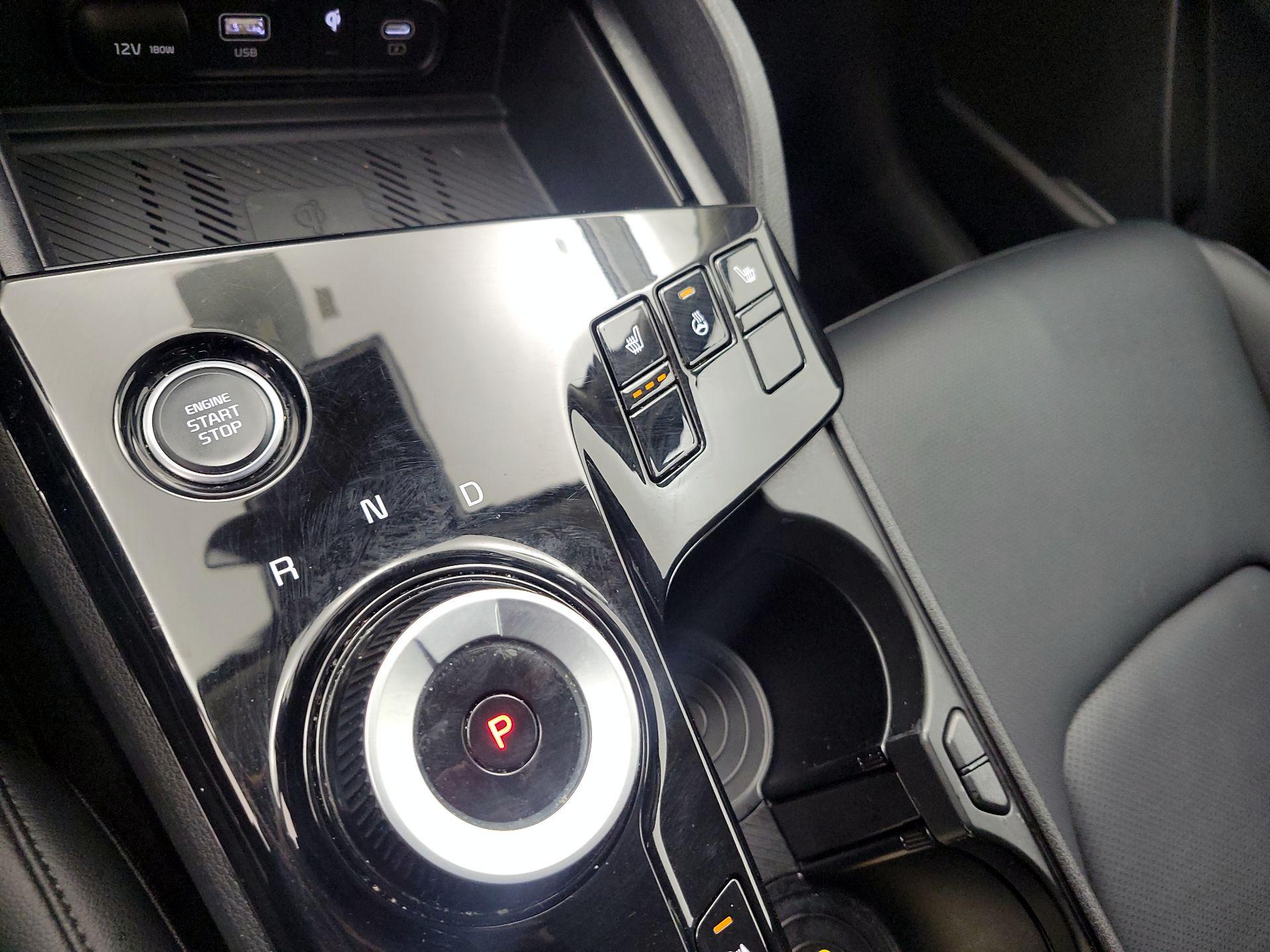 Thumbnail: 2023 Kia Sportage - 18