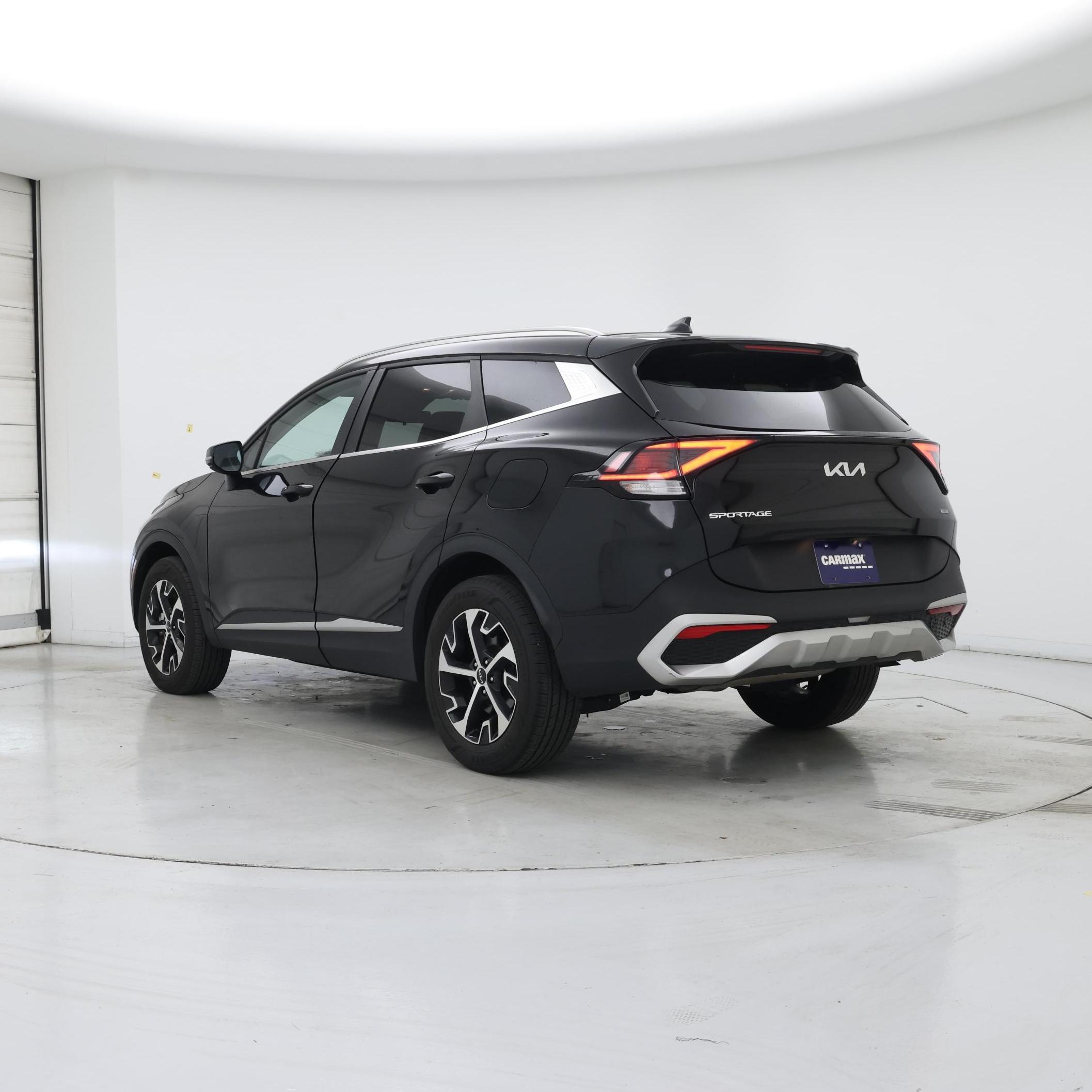 Thumbnail: 2023 Kia Sportage - 2