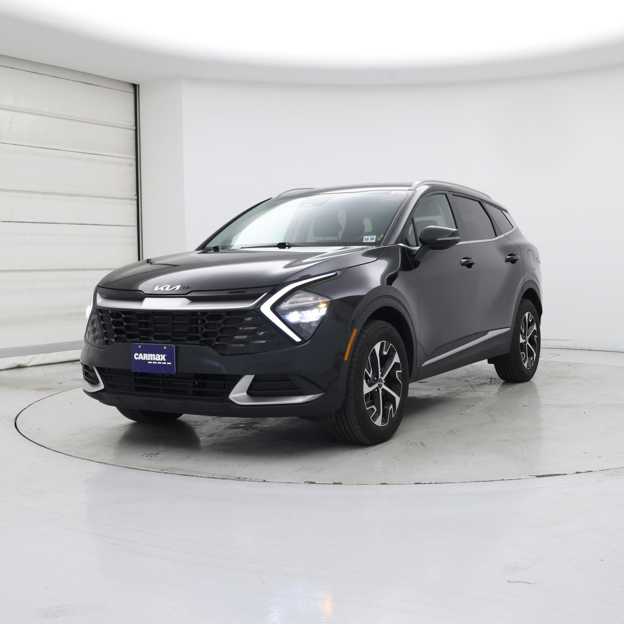 Thumbnail: 2023 Kia Sportage - 4