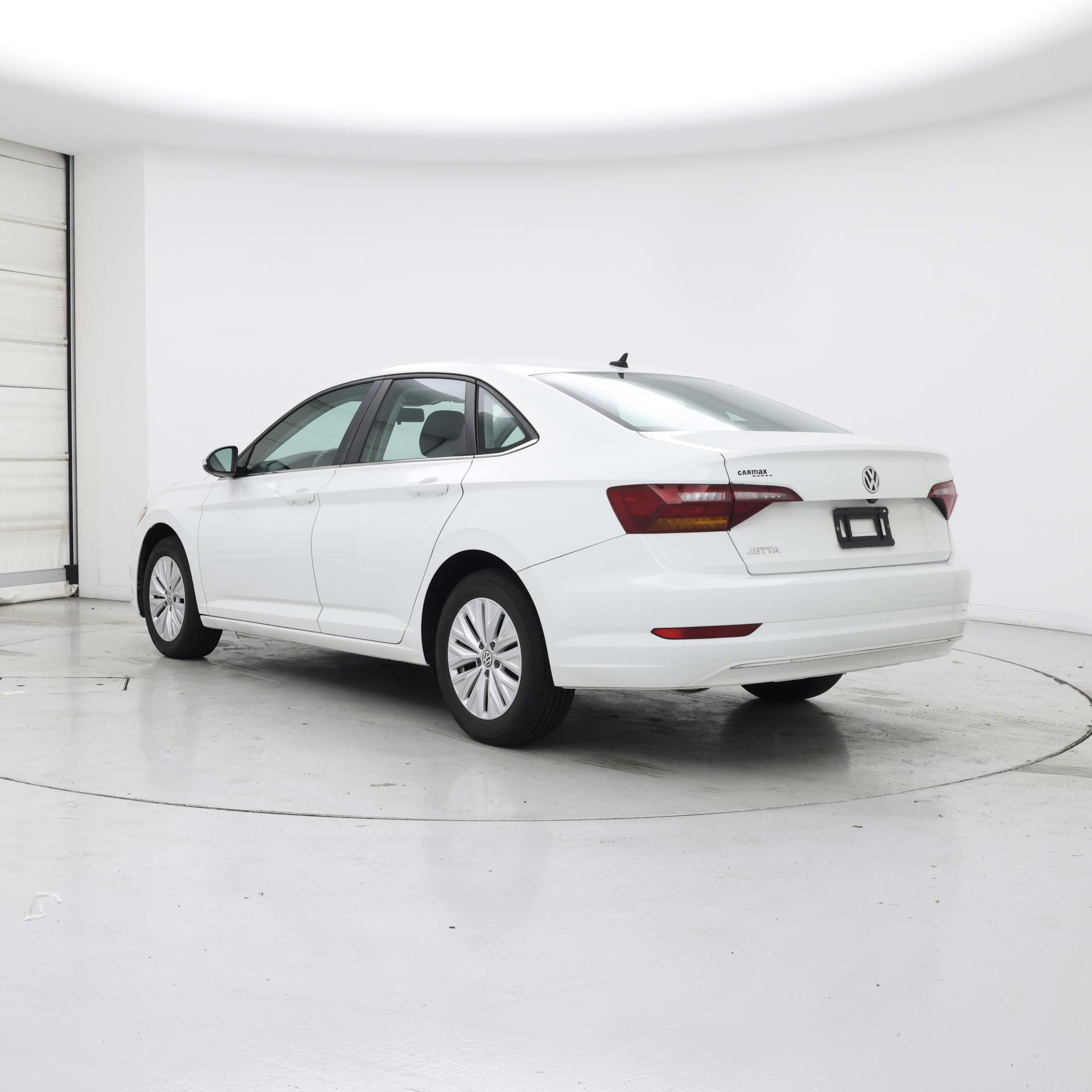 Thumbnail: 2019 Volkswagen Jetta - 2
