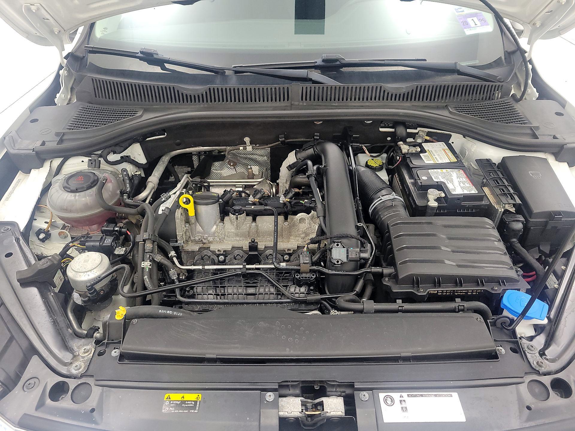 Thumbnail: 2019 Volkswagen Jetta - 20