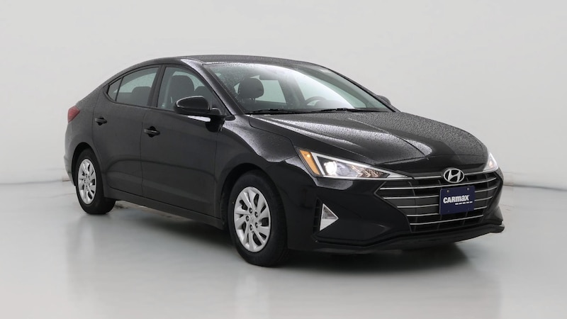 2020 Hyundai Elantra SE Hero Image