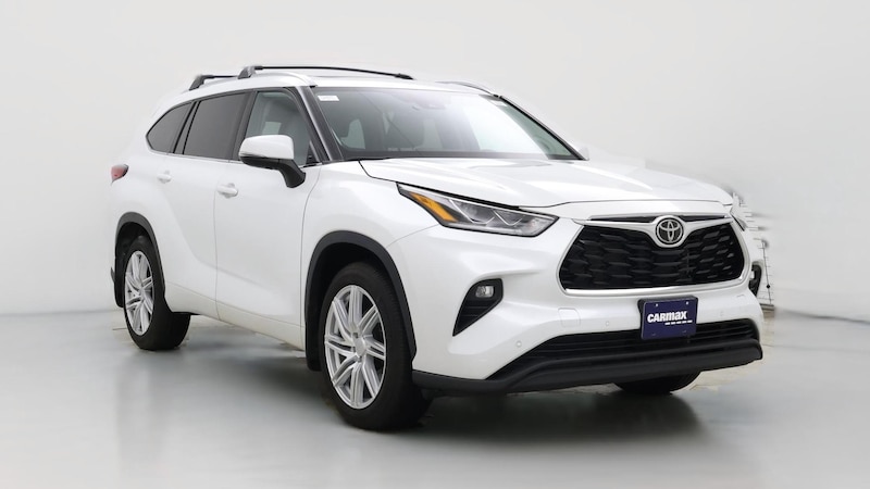 2022 Toyota Highlander Limited Hero Image