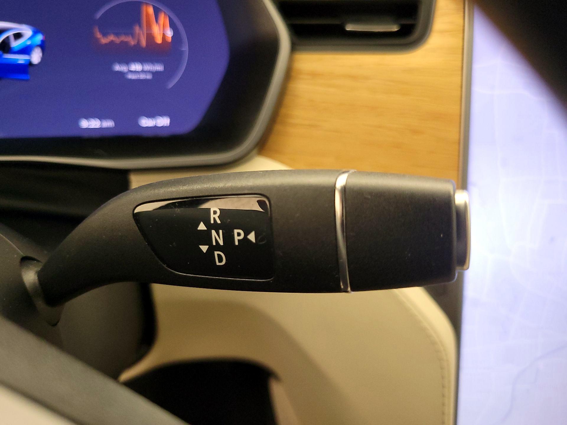 Thumbnail: 2020 Tesla Model S - 17