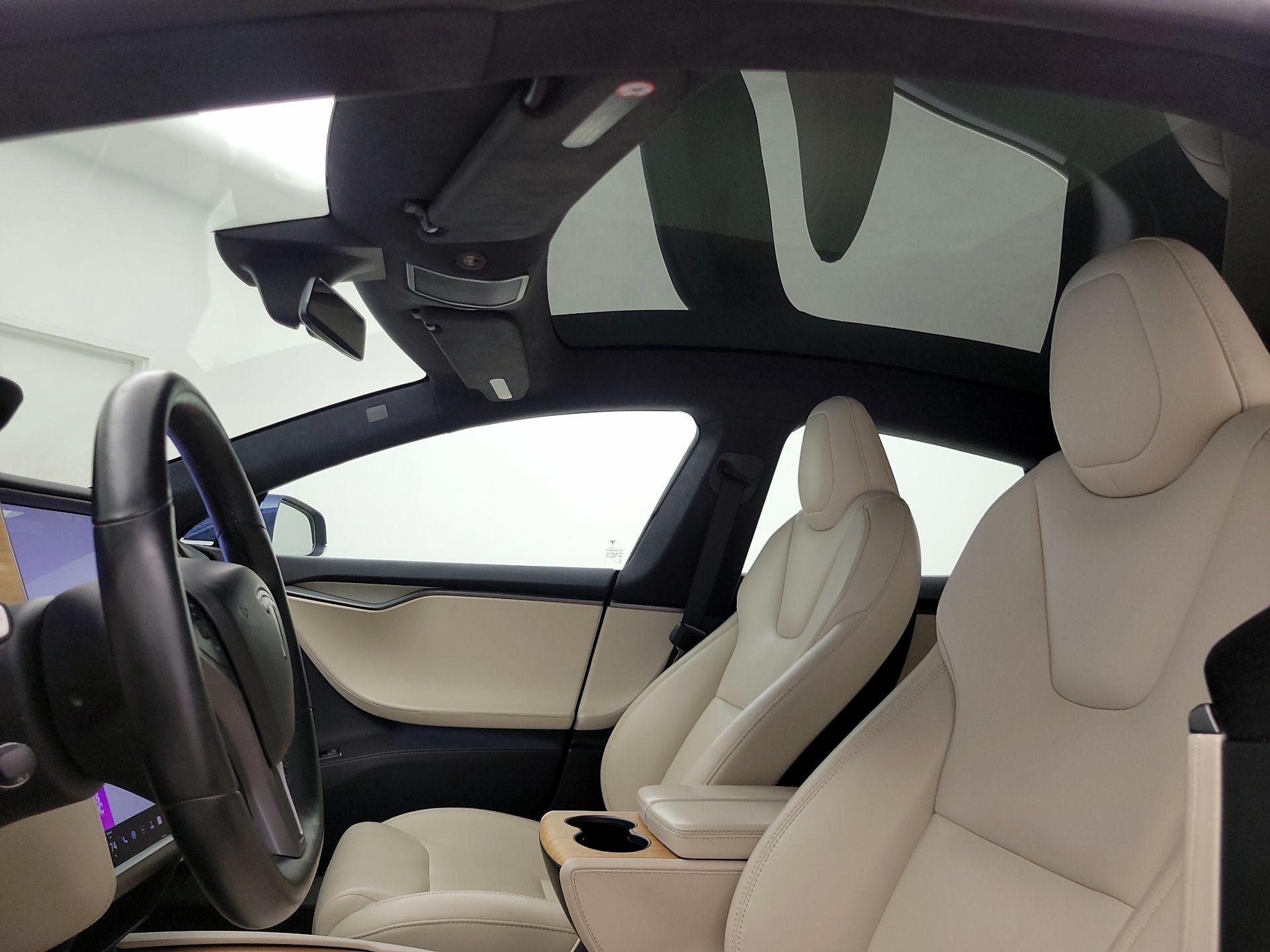 Thumbnail: 2020 Tesla Model S - 18