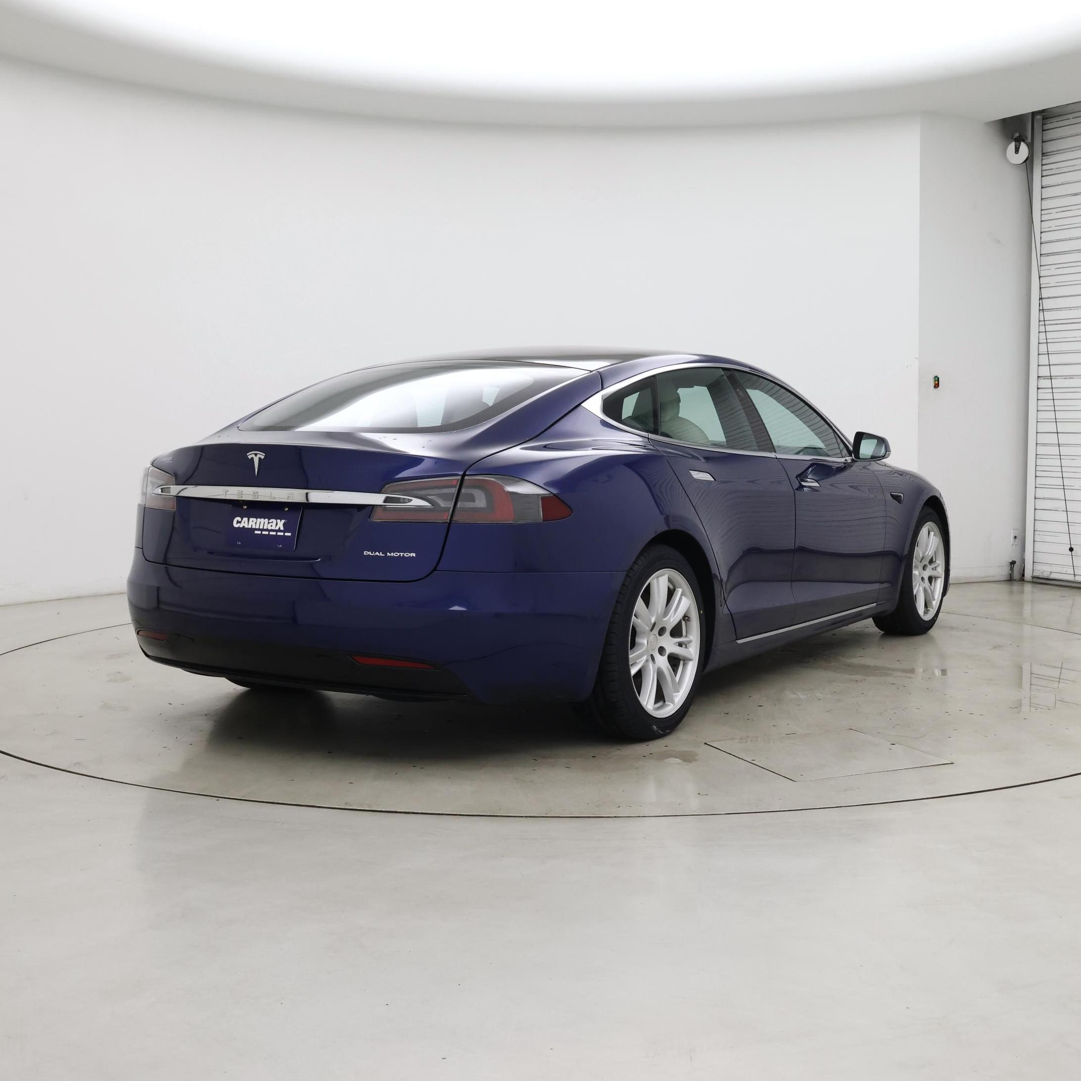 Thumbnail: 2020 Tesla Model S - 8