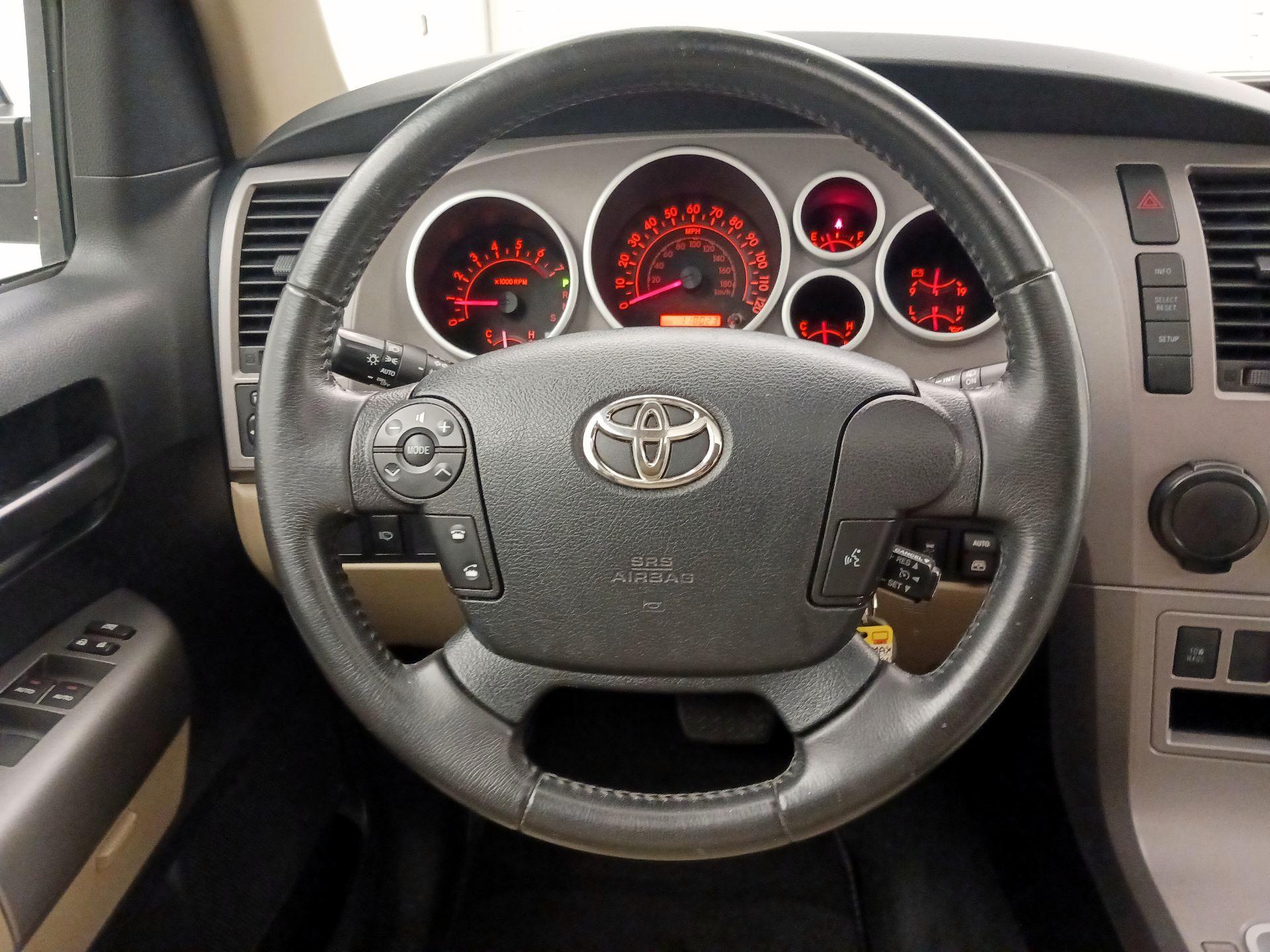 Thumbnail: 2013 Toyota Sequoia - 10