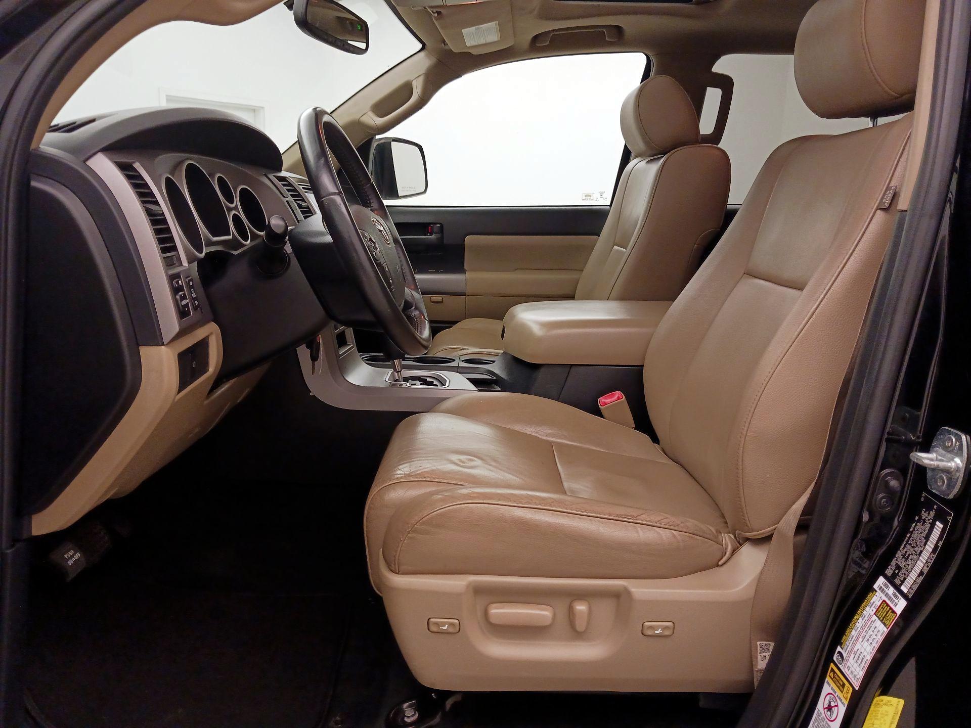 Thumbnail: 2013 Toyota Sequoia - 11
