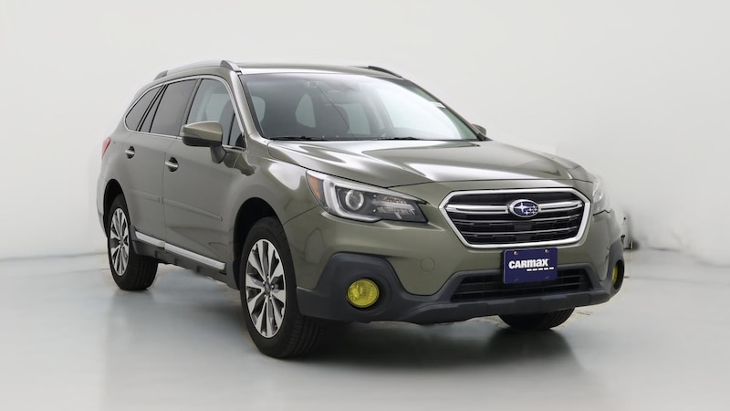 2018 Subaru Outback 3.6R Touring Hero Image