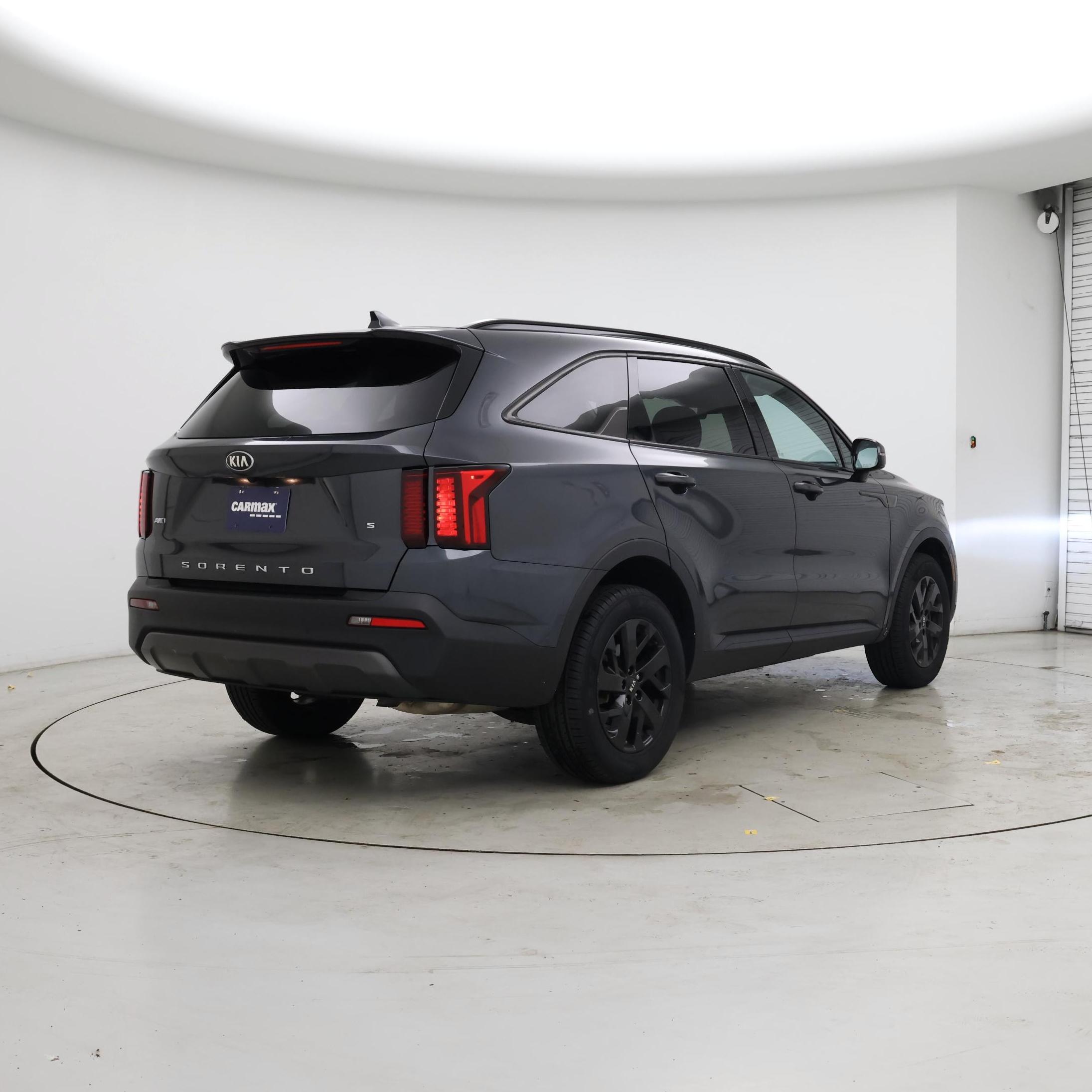 Thumbnail: 2021 Kia Sorento - 8