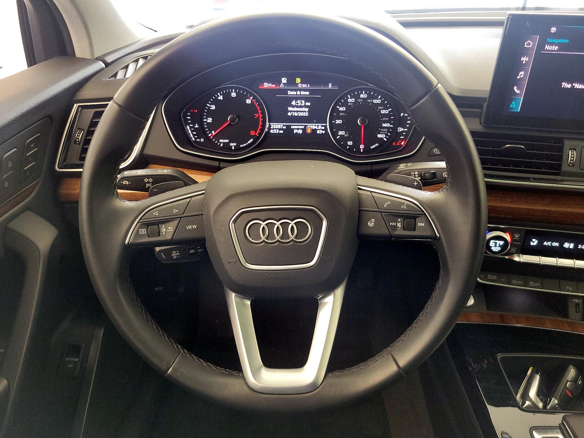 Thumbnail: 2023 Audi Q5 - 10