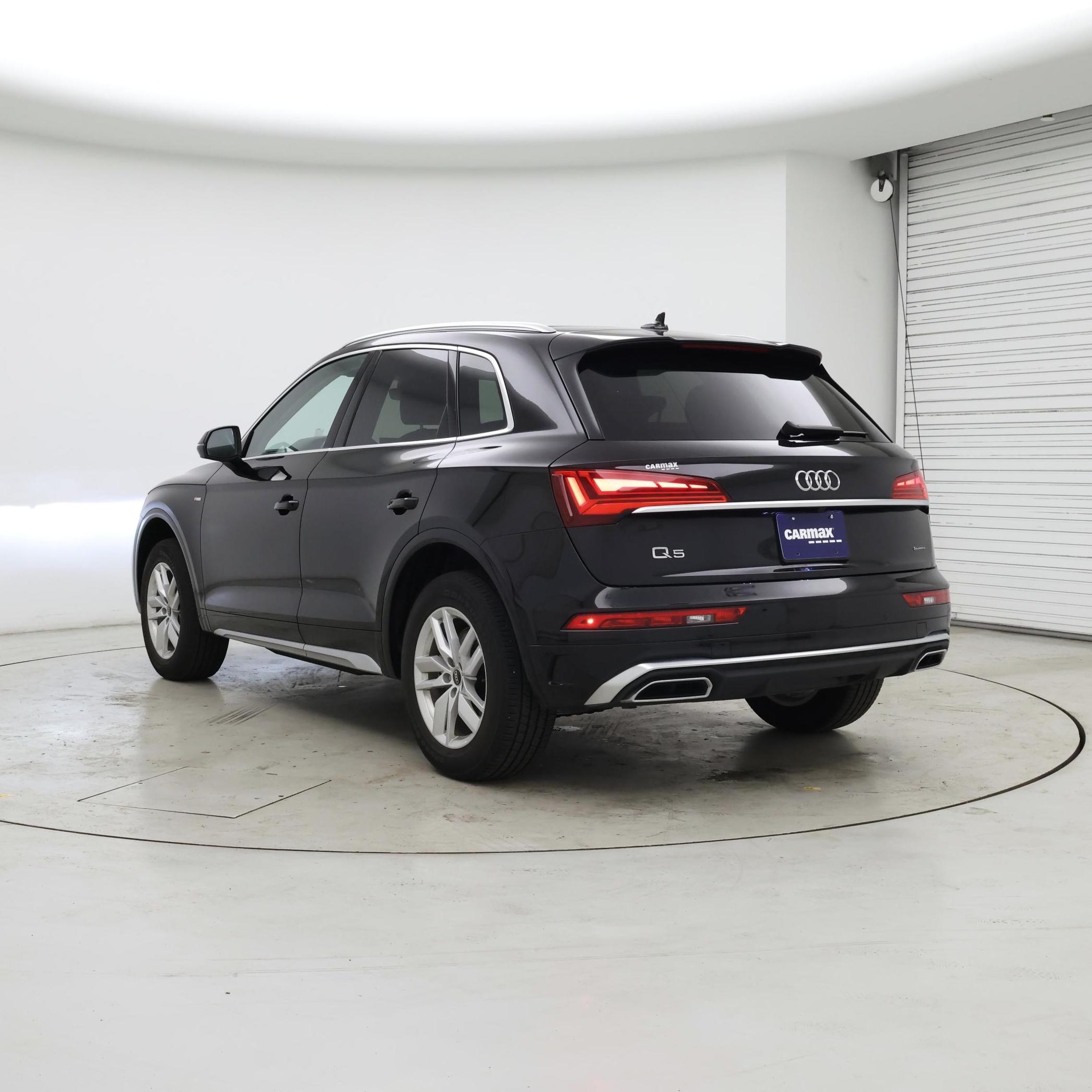 Thumbnail: 2023 Audi Q5 - 2