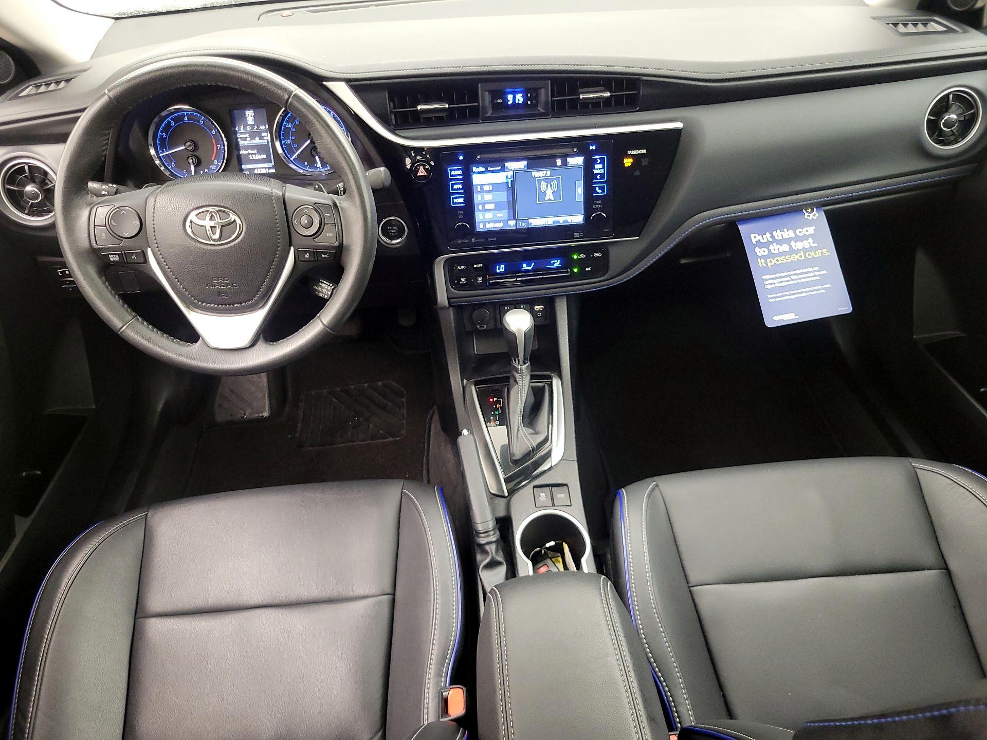 Thumbnail: 2017 Toyota Corolla - 9