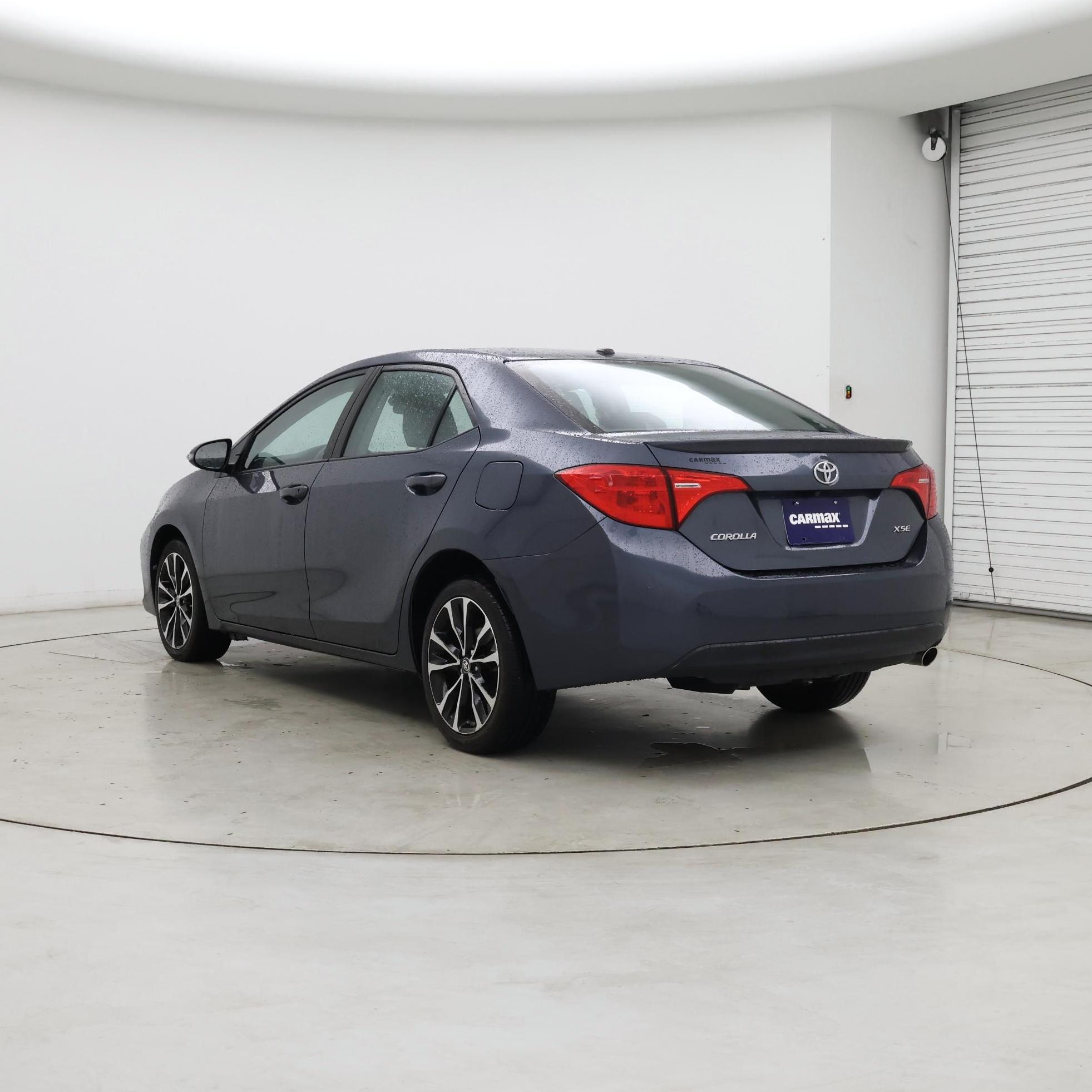Thumbnail: 2017 Toyota Corolla - 2