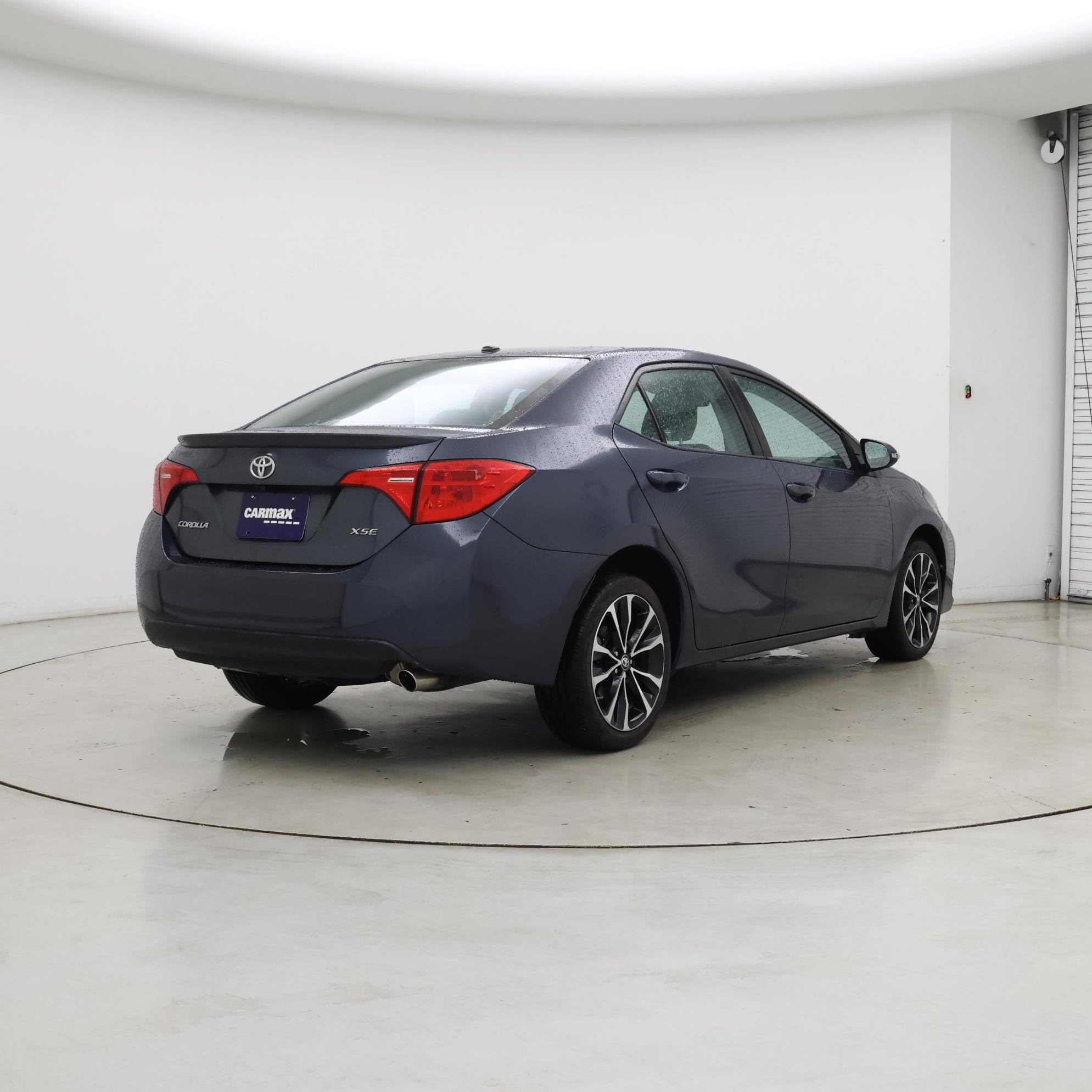 Thumbnail: 2017 Toyota Corolla - 8