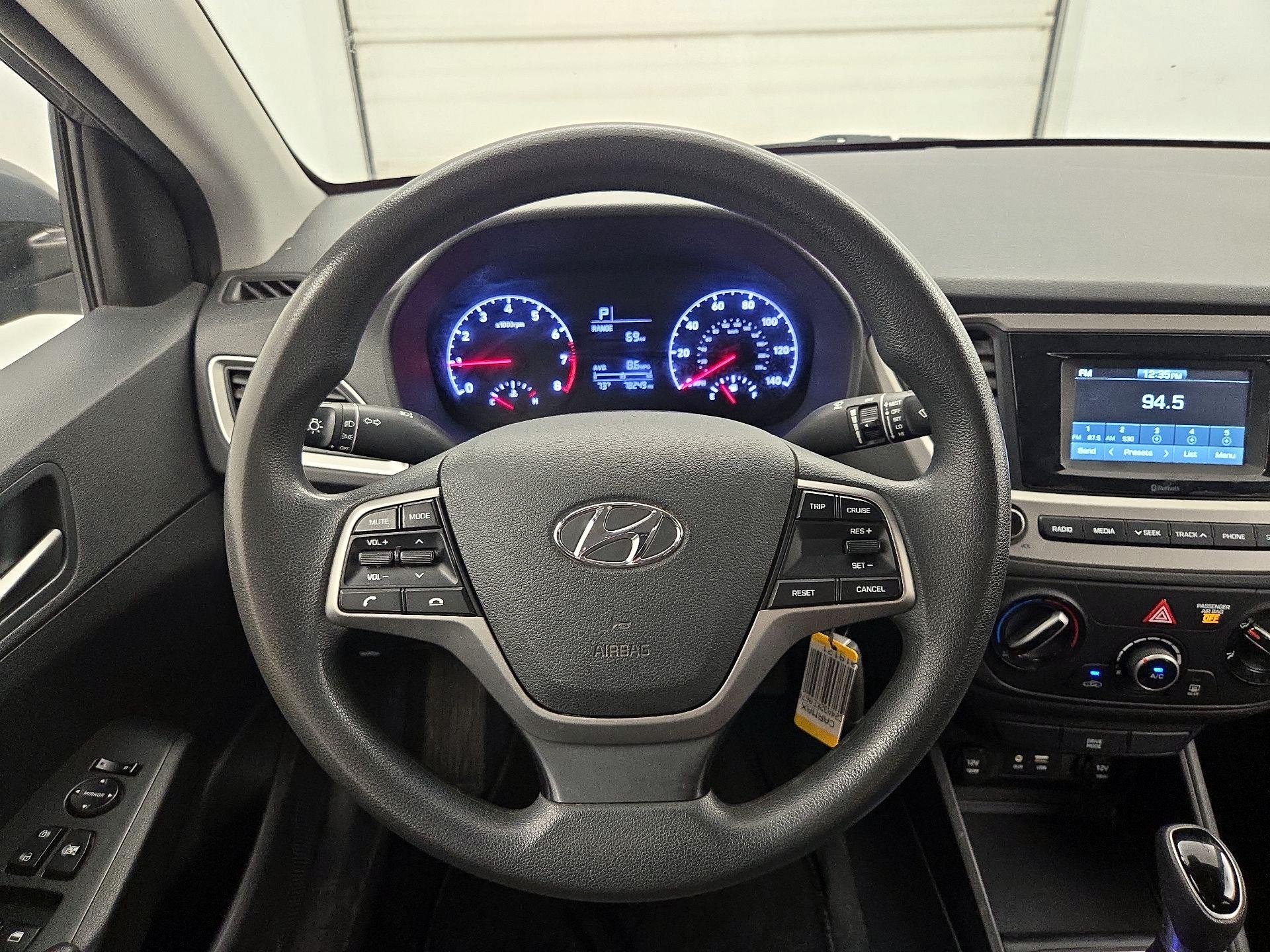 Thumbnail: 2019 Hyundai Accent - 10