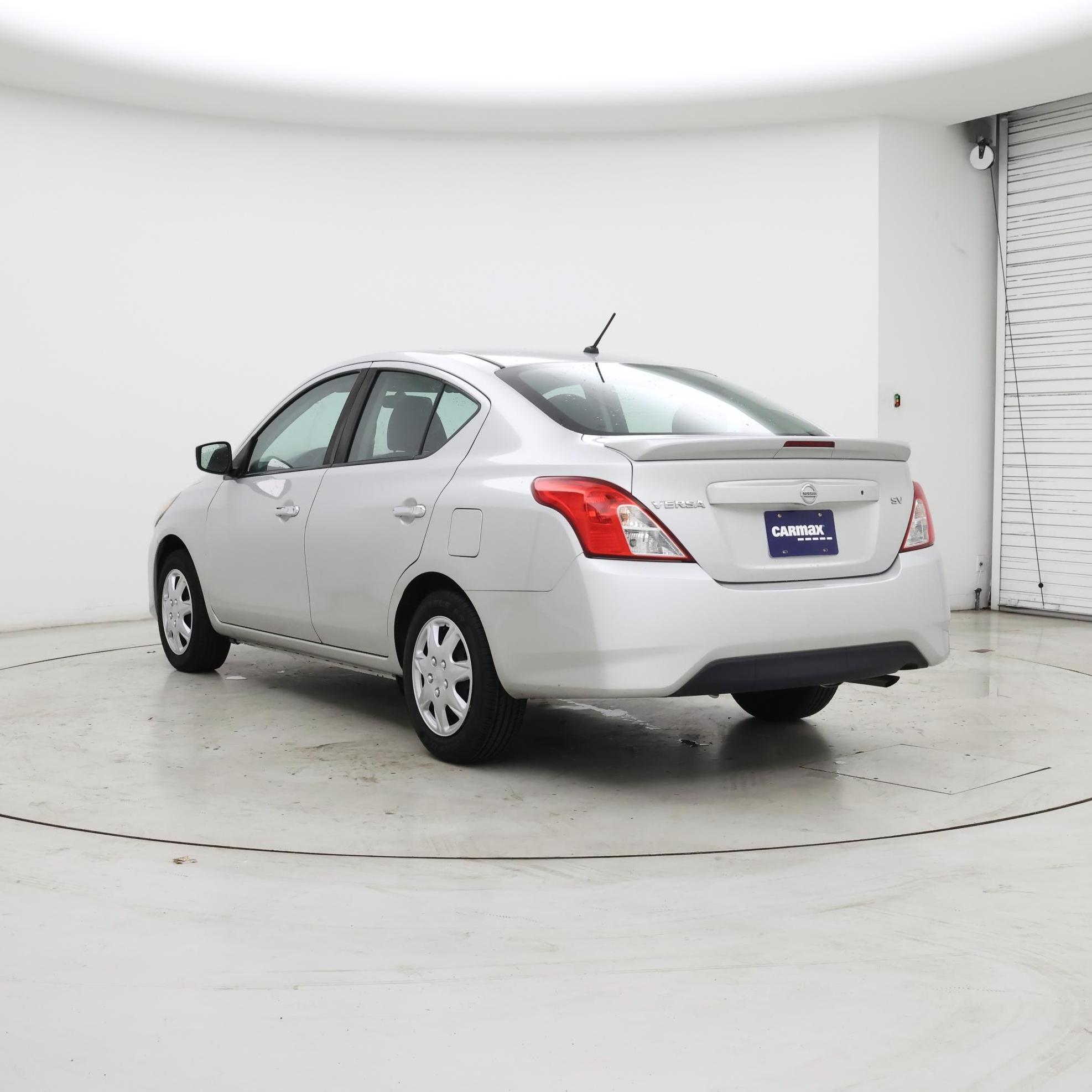 Thumbnail: 2018 Nissan Versa - 2