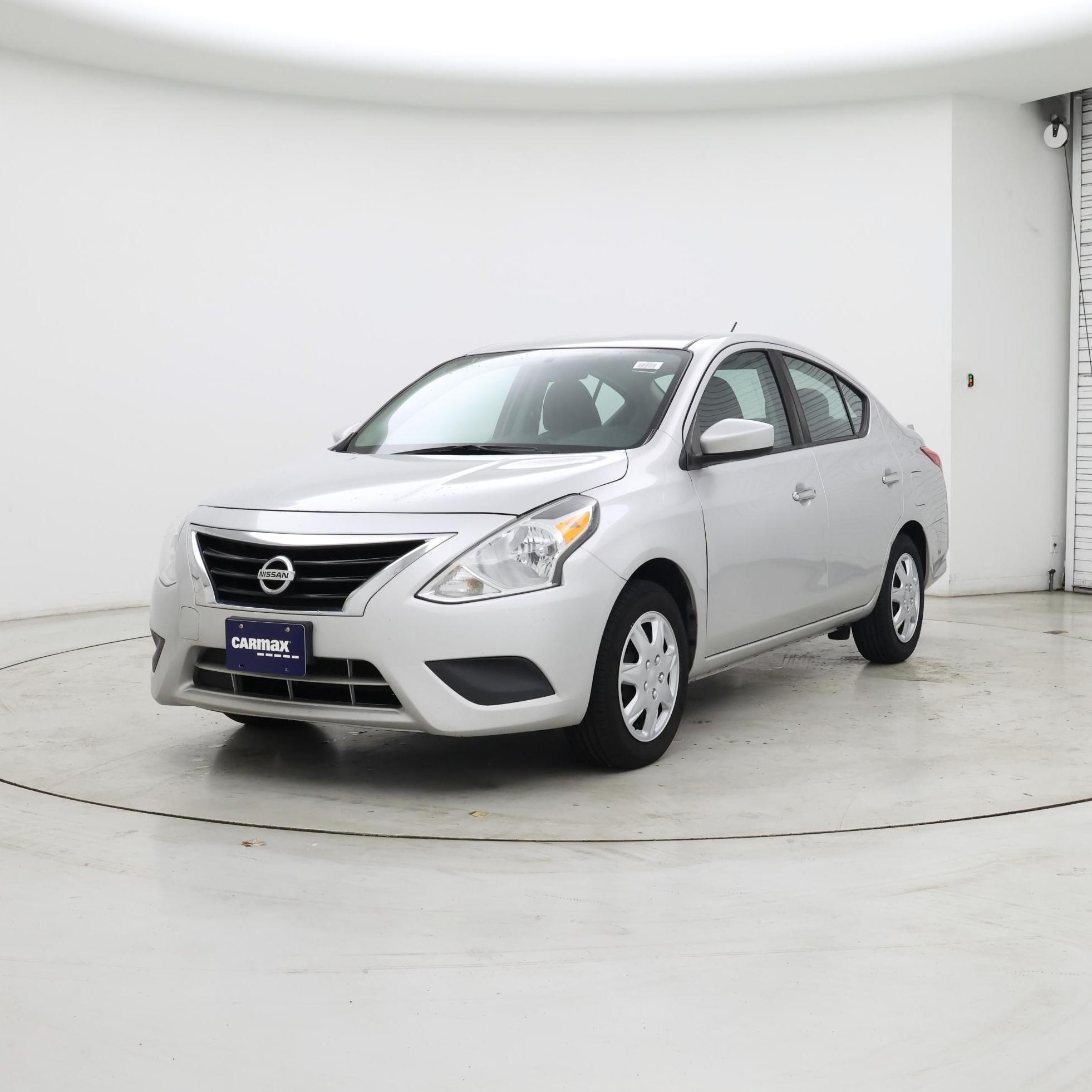 Thumbnail: 2018 Nissan Versa - 4