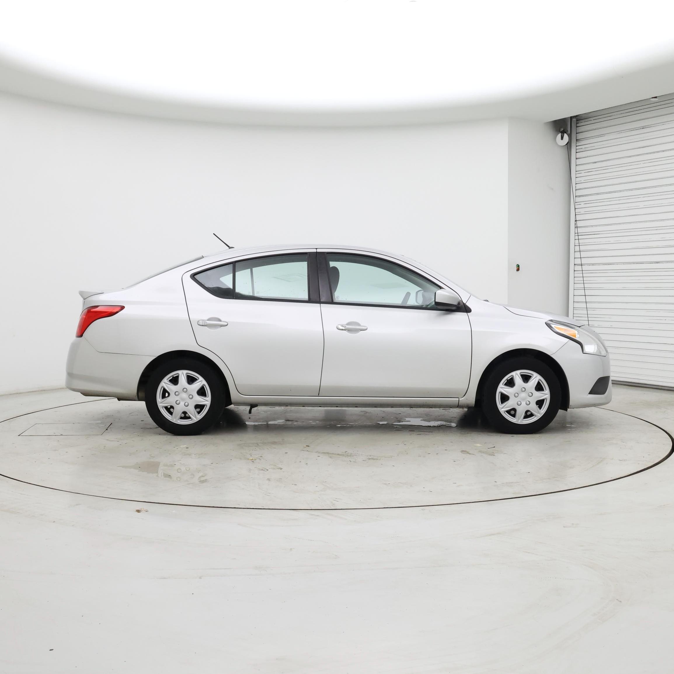 Thumbnail: 2018 Nissan Versa - 7
