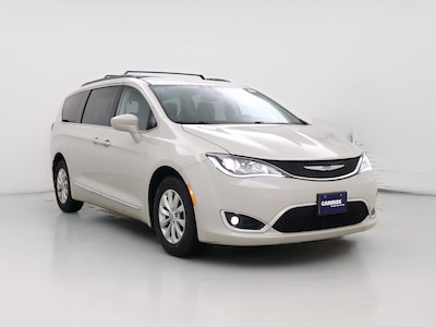 2017 Chrysler Pacifica Touring Plus -
                Hartford, CT