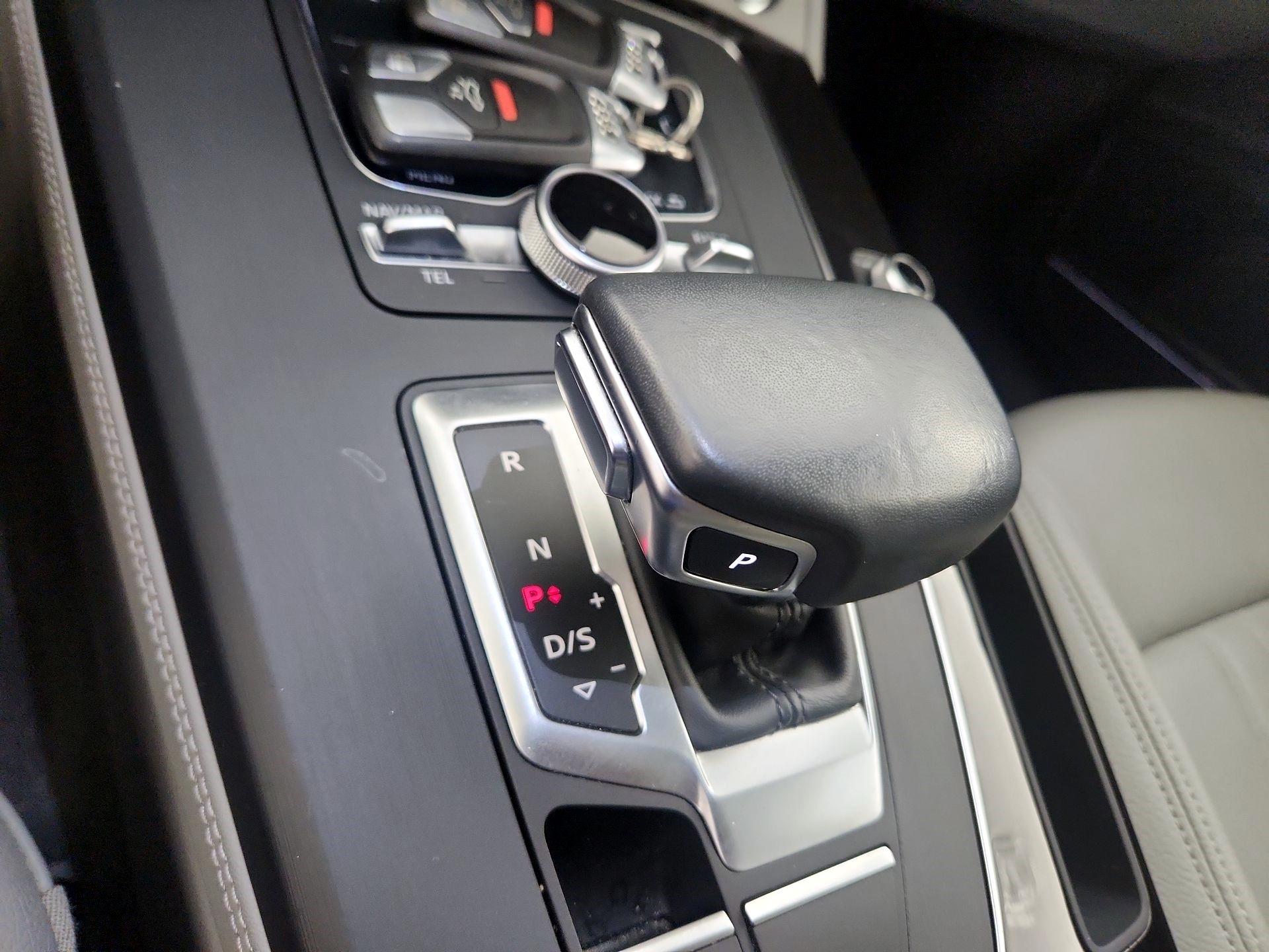 Thumbnail: 2019 Audi Q5 - 17