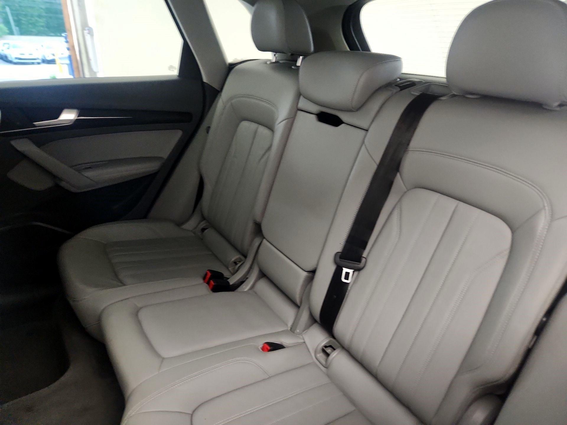 Thumbnail: 2019 Audi Q5 - 20